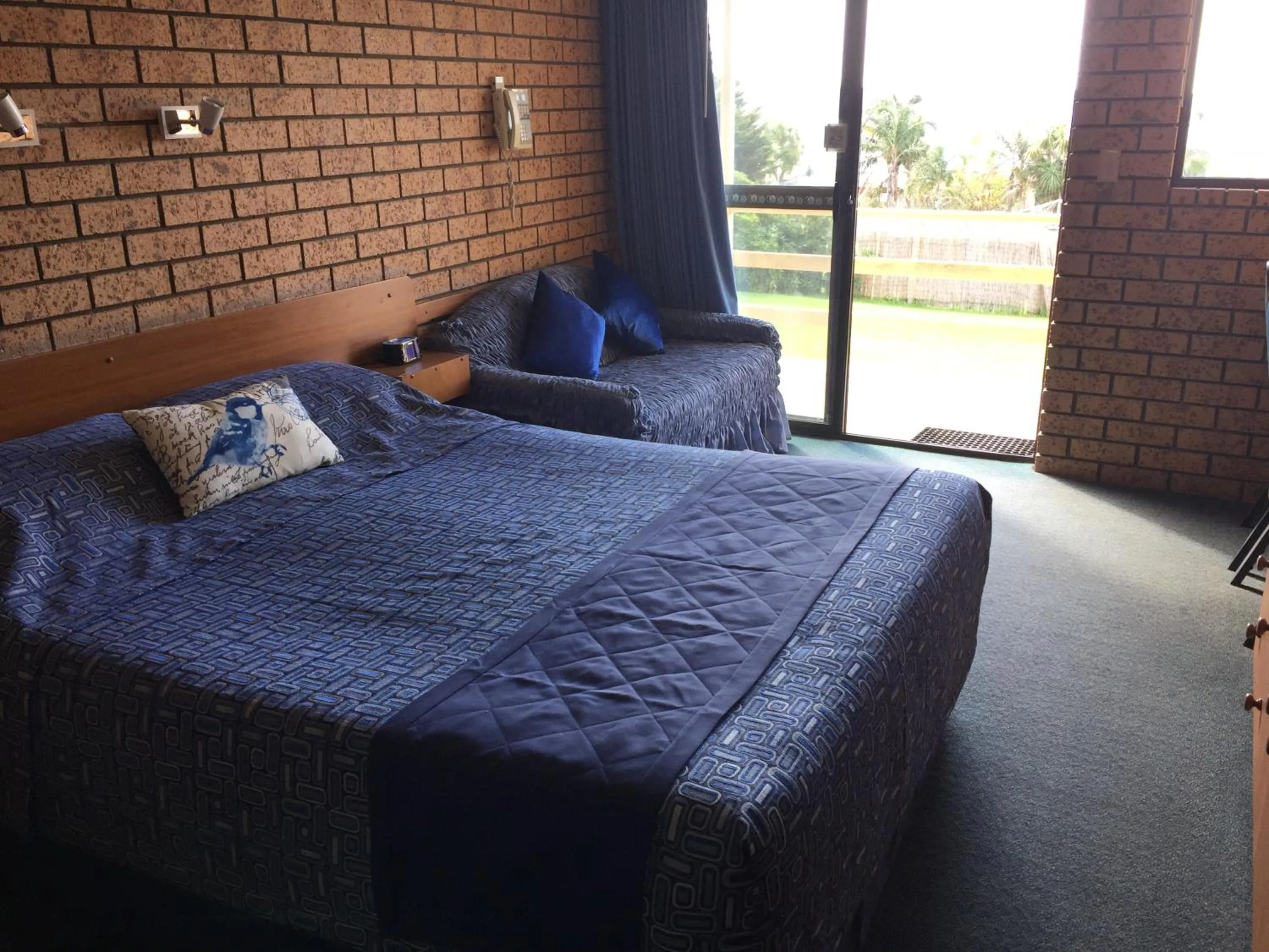 Bed in Whale Fisher Motel