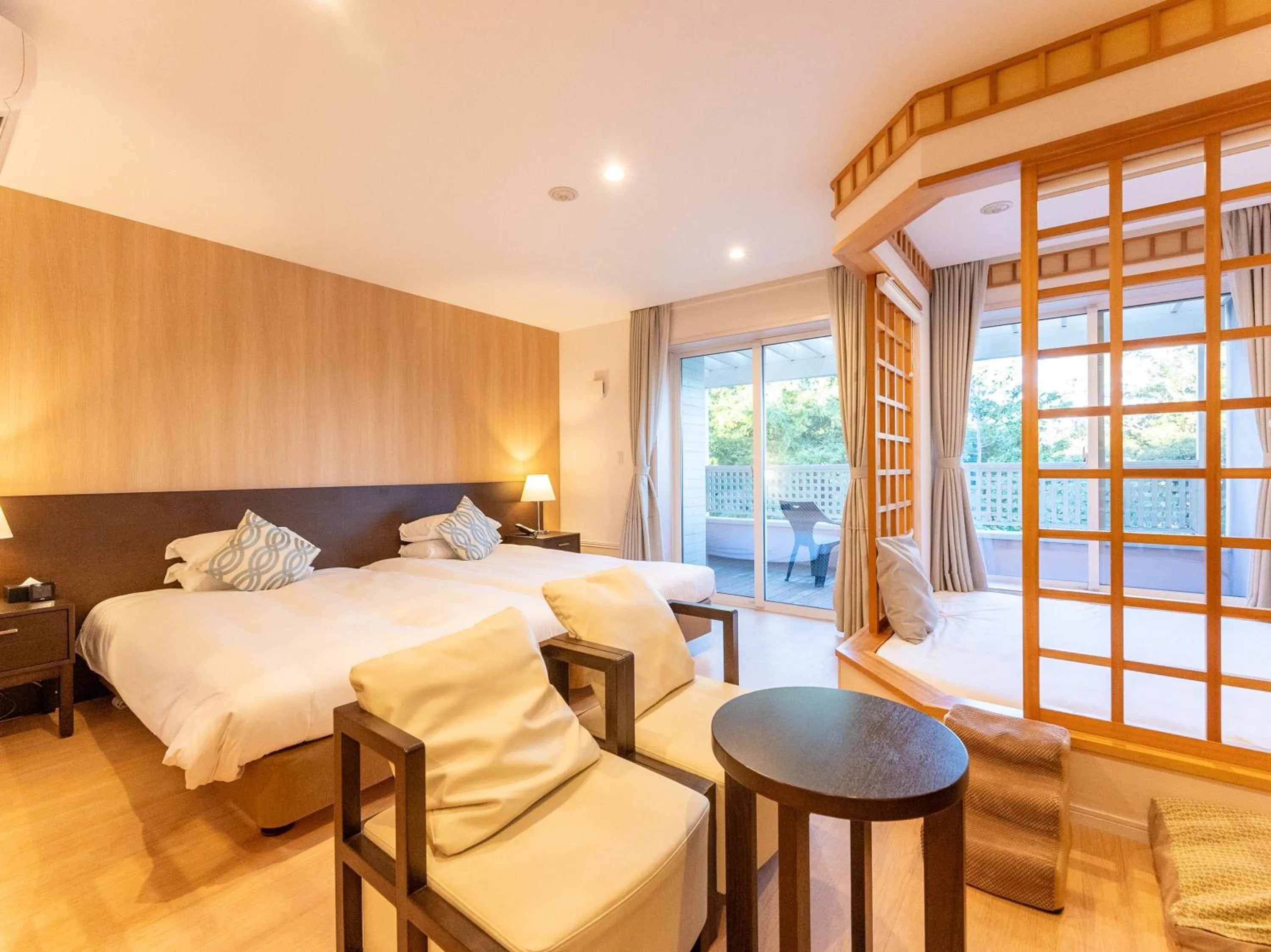 Photo of the whole room, Bed in Koyaru-no-sato Doggys Island
