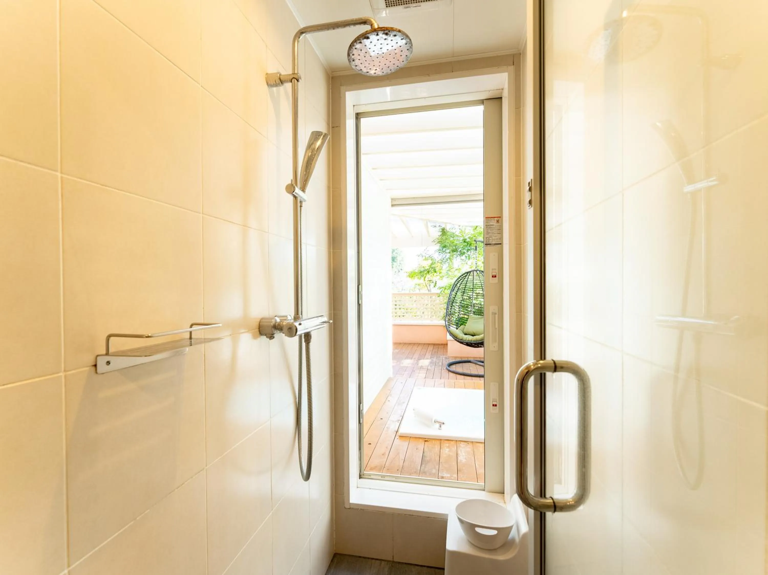 Shower in Koyaru-no-sato Doggys Island