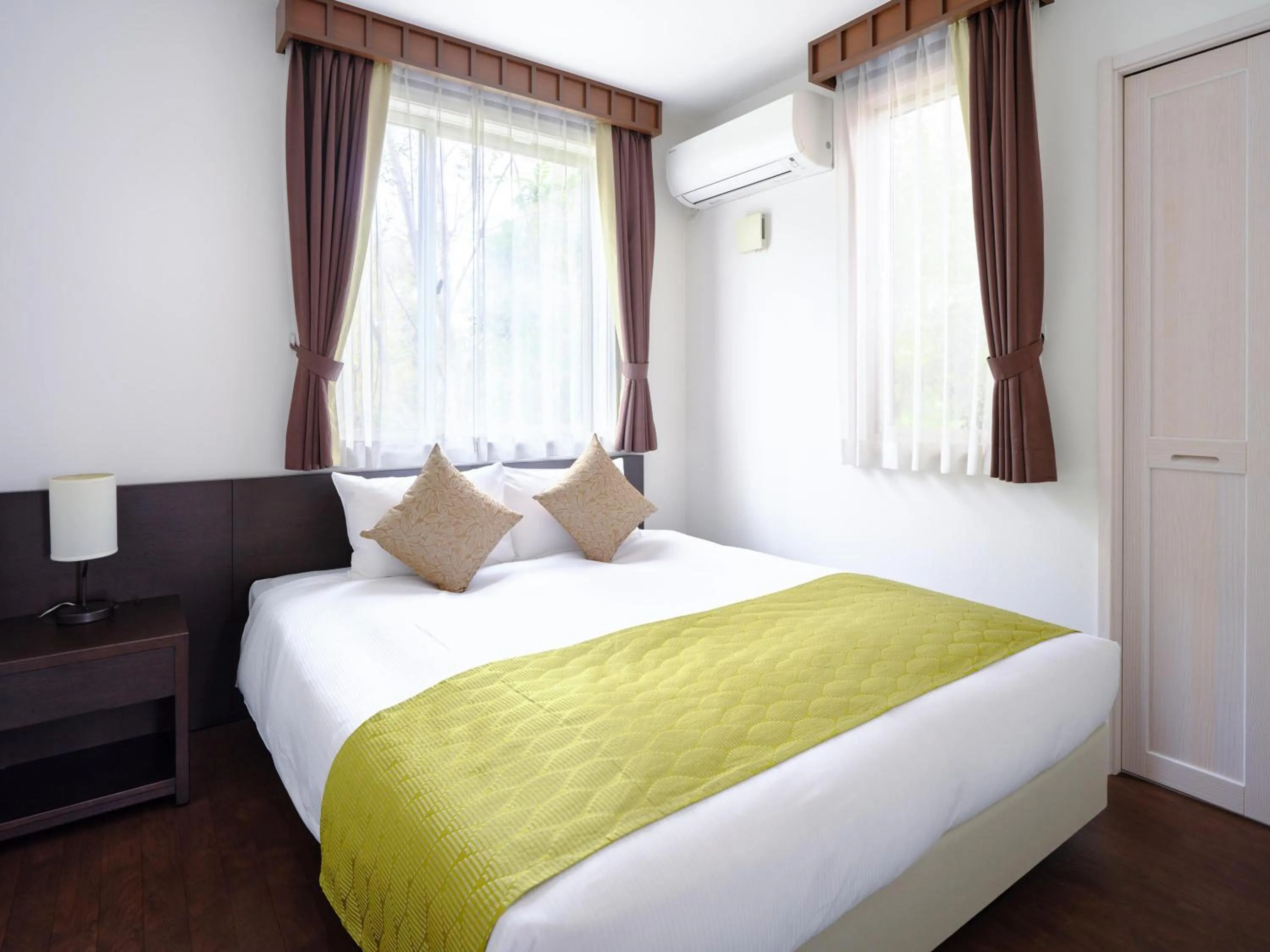 Bed in Koyaru-no-sato Doggys Island