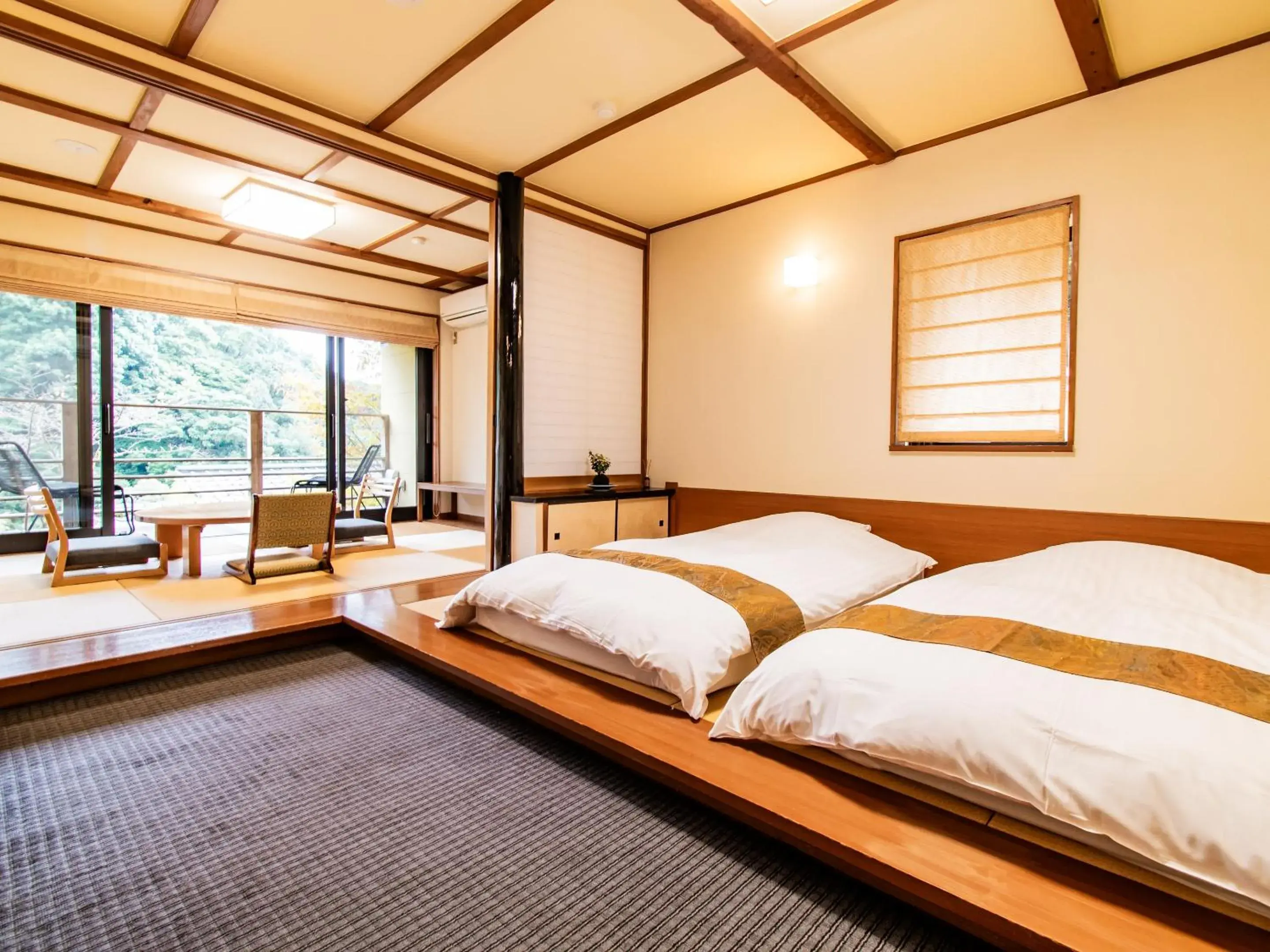 Room with Tatami Area with Shared Bathroom - single occupancy in Kirishima Momijidani Seiryuso Room with Tatami Area with Shared Bathroom - single occupancy in Kirishima Momijidani Seiryuso
