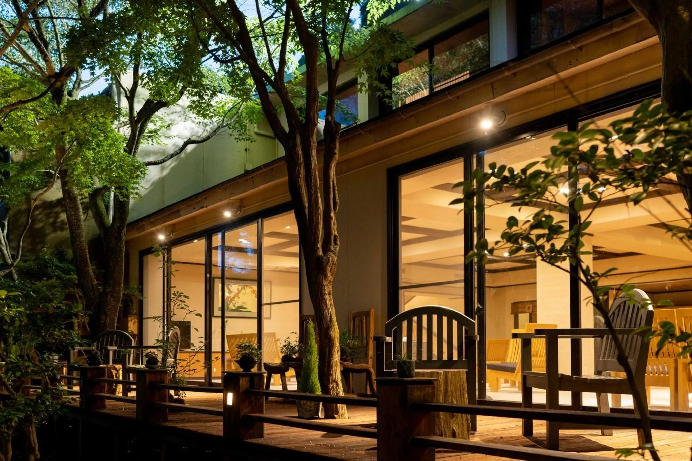 Property building in Kirishima Momijidani Seiryuso