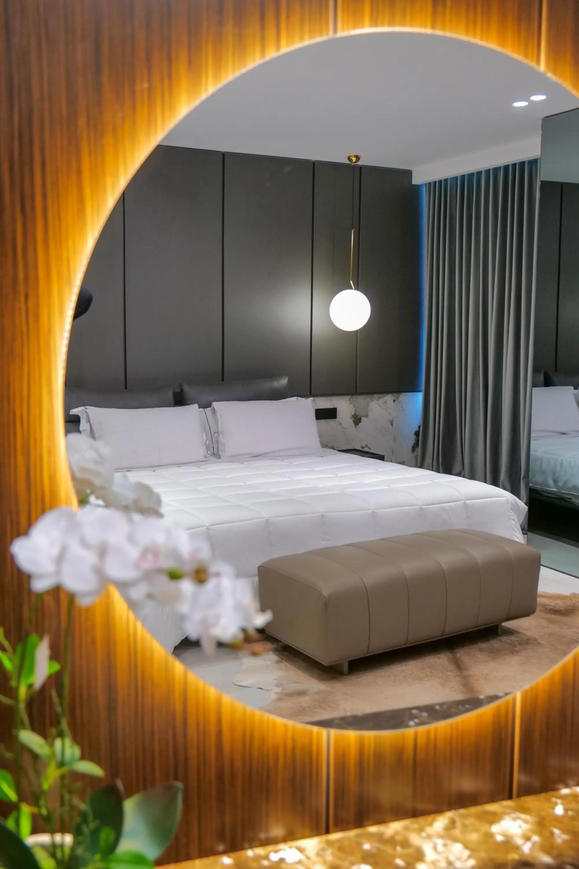 Bed in Hotel Miramare