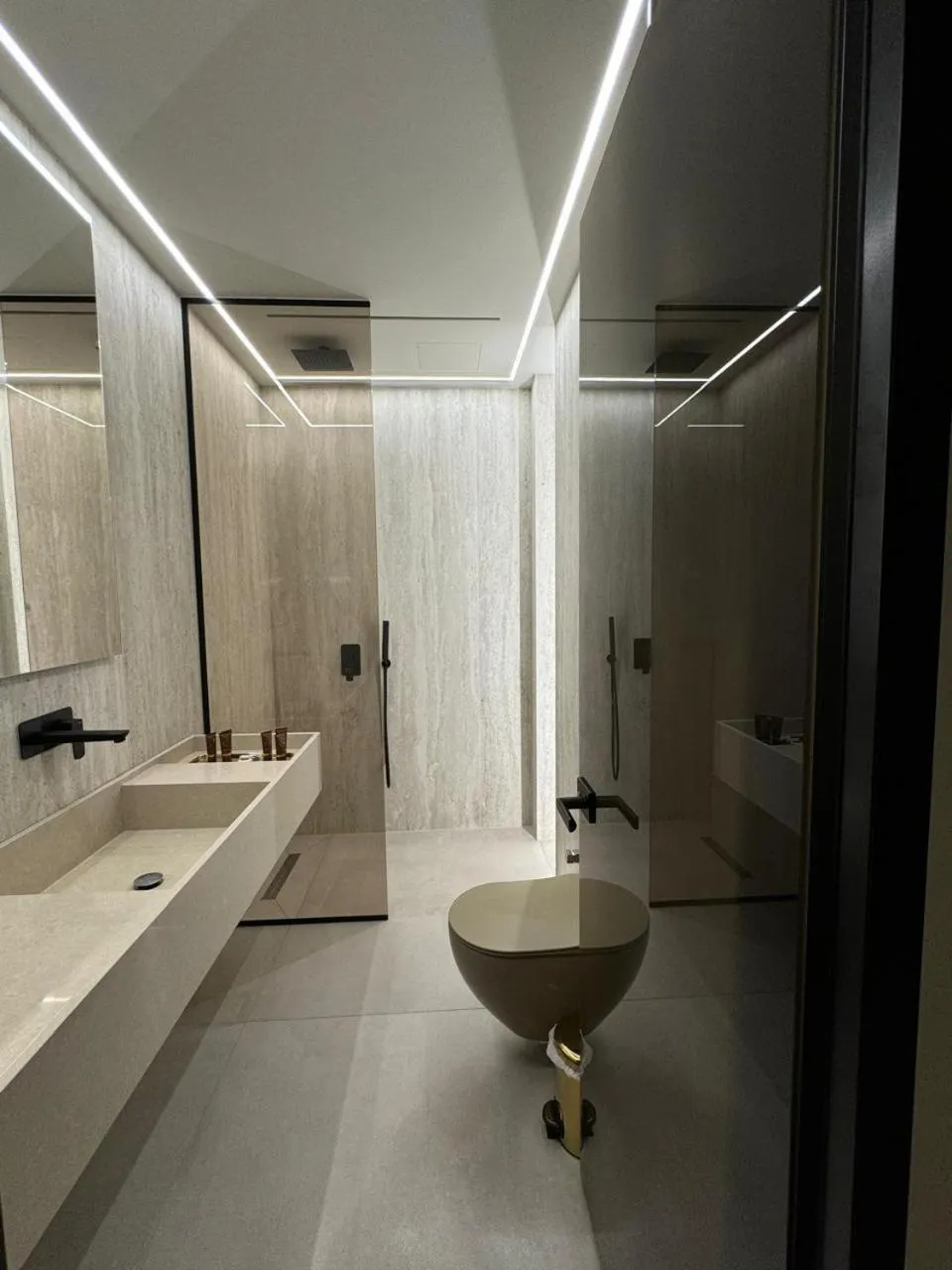 Bathroom in Hotel Miramare