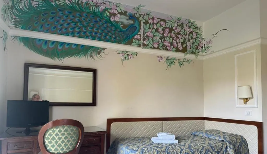 Photo of the whole room, Bed in Mondial Park Hotel