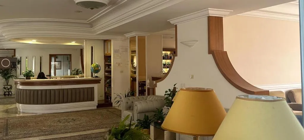 Living room in Mondial Park Hotel