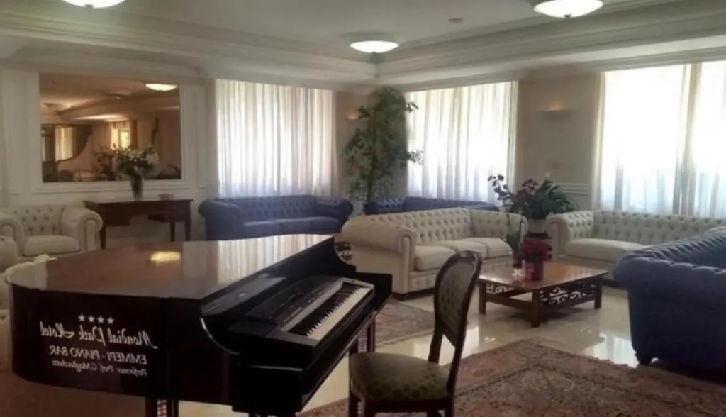 Lobby or reception in Mondial Park Hotel