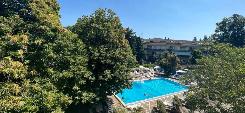 Pool view in Mondial Park Hotel