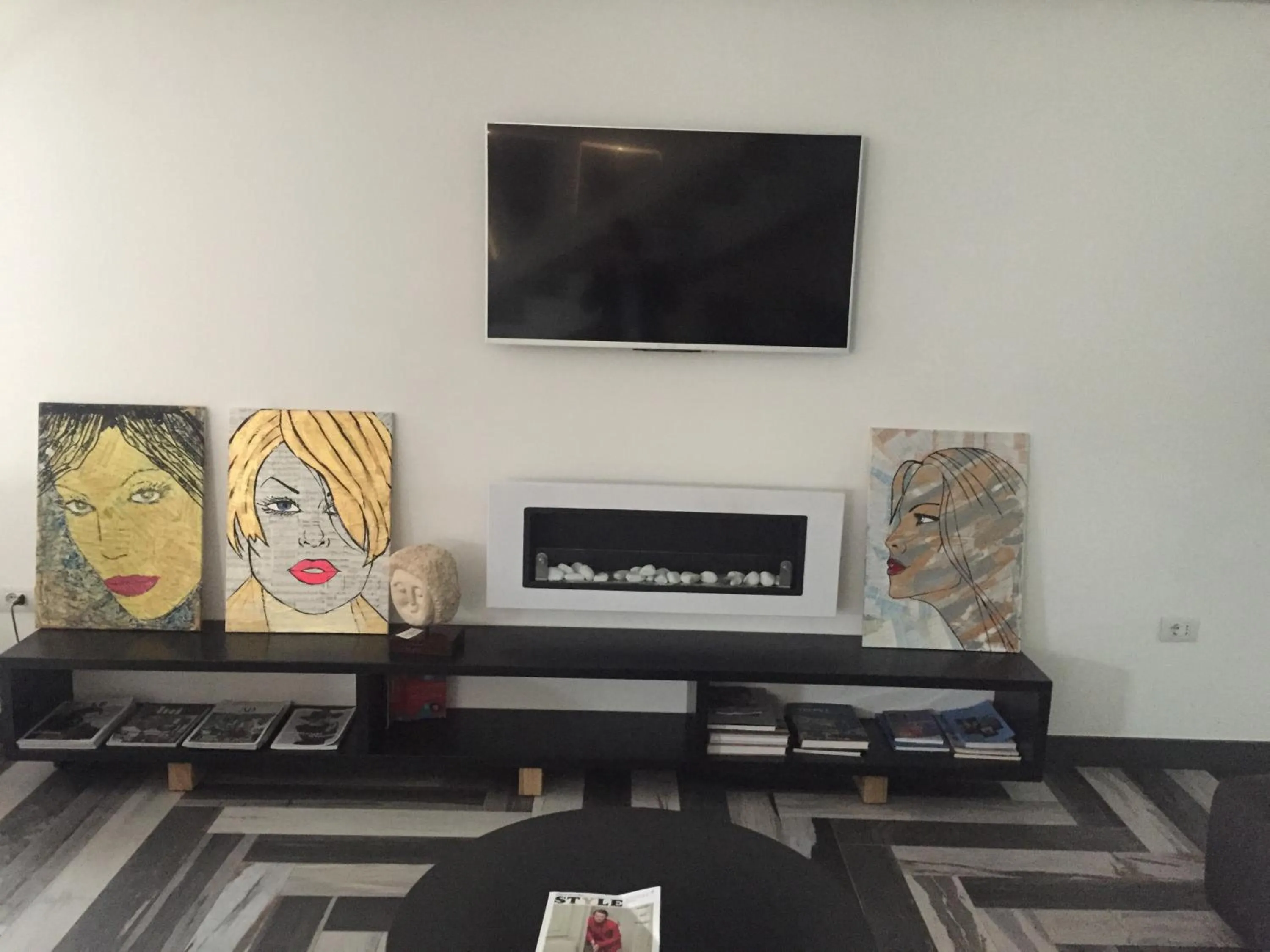 Communal lounge/ TV room in Residenza RoMa