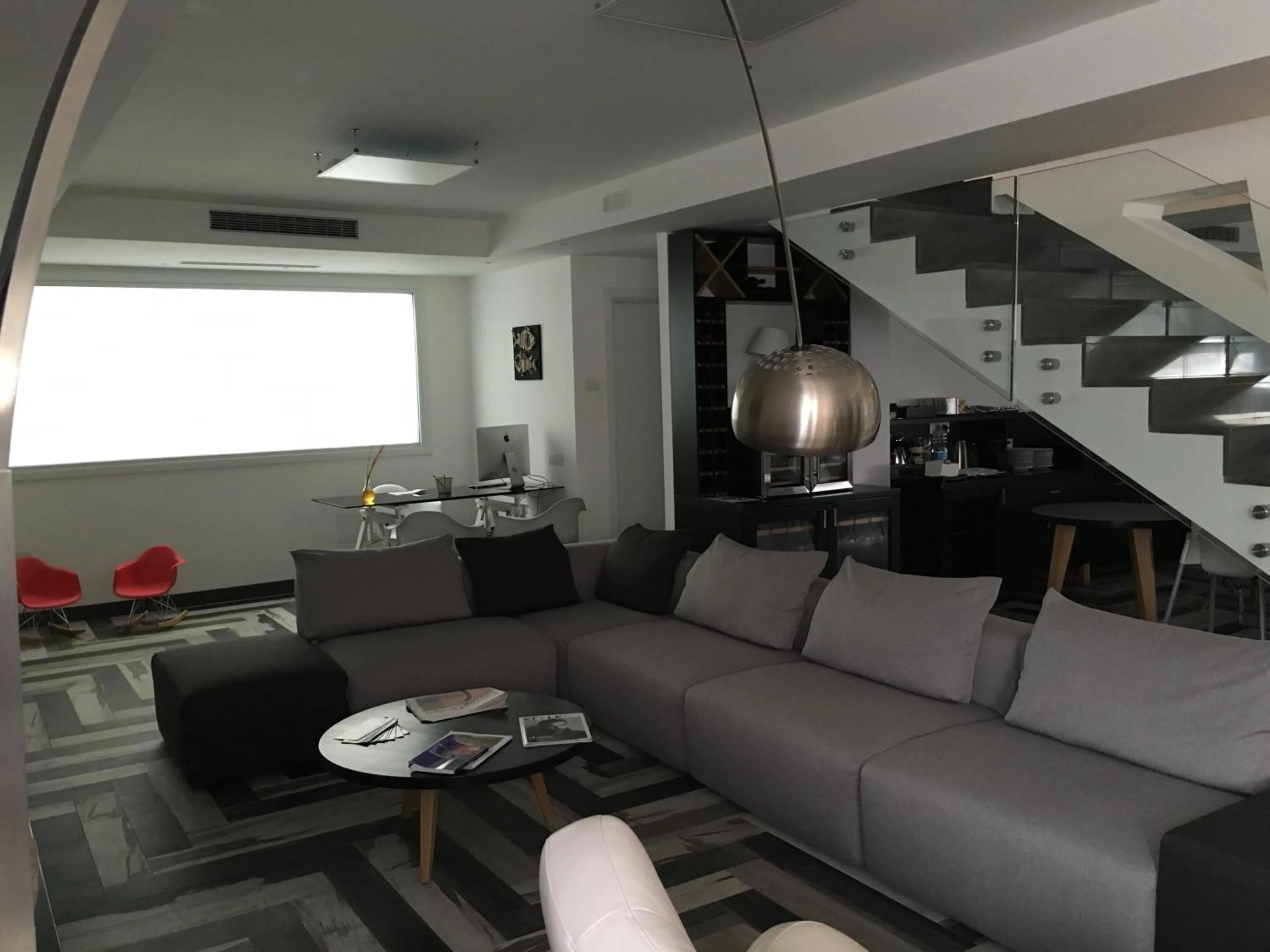 Communal lounge/ TV room in Residenza RoMa