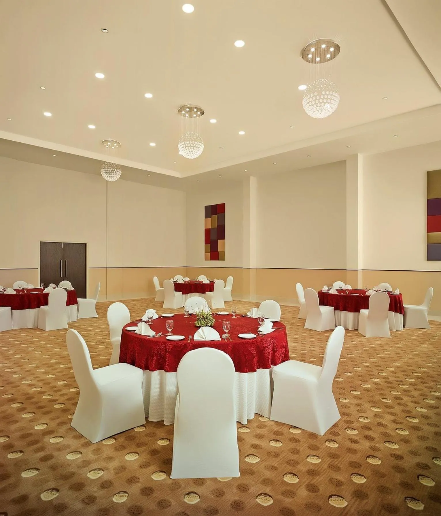 Banquet/Function facilities in Ginger Gondia, Balaghat Road