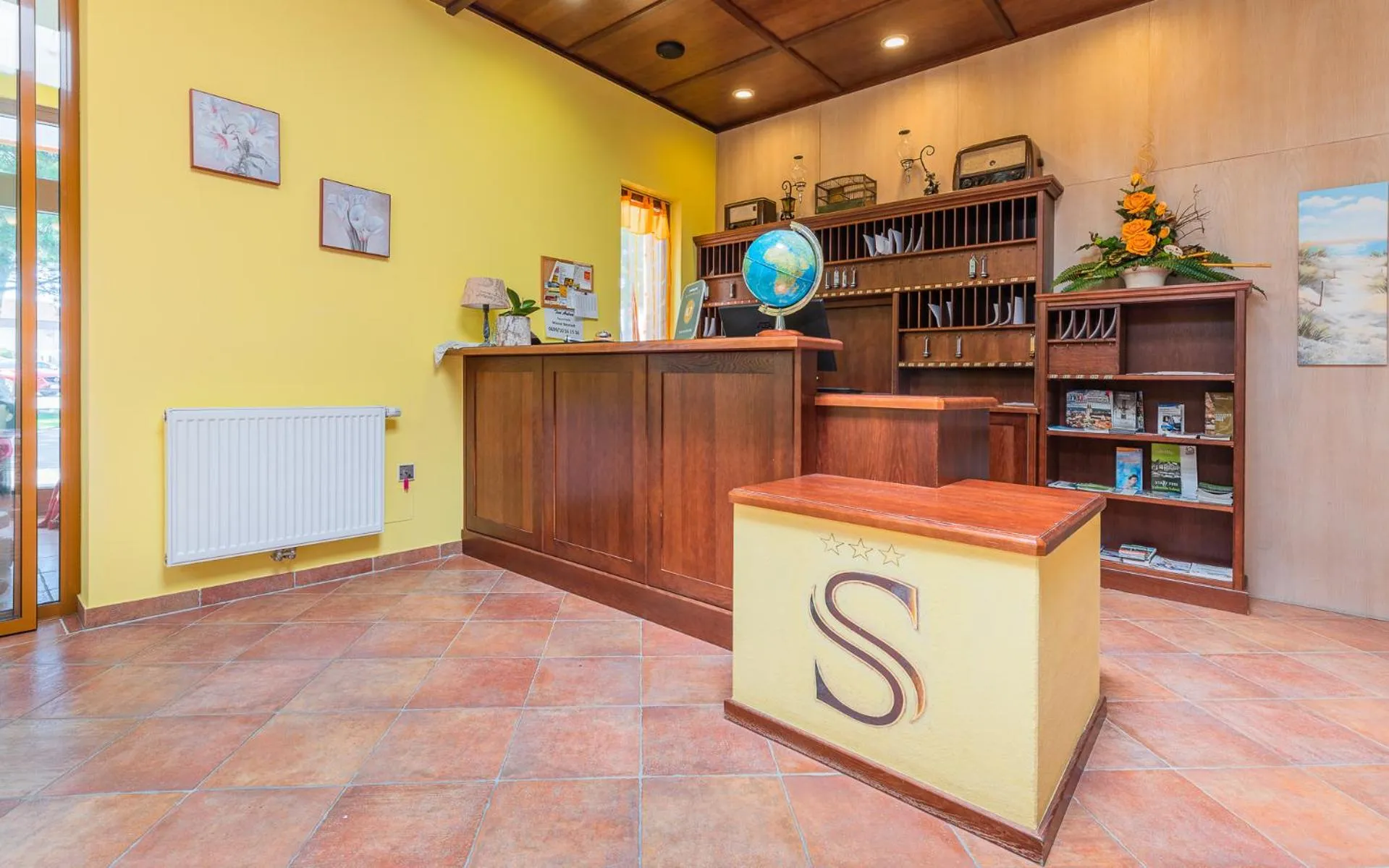 Lobby or reception in Hotel garni Steinfeld