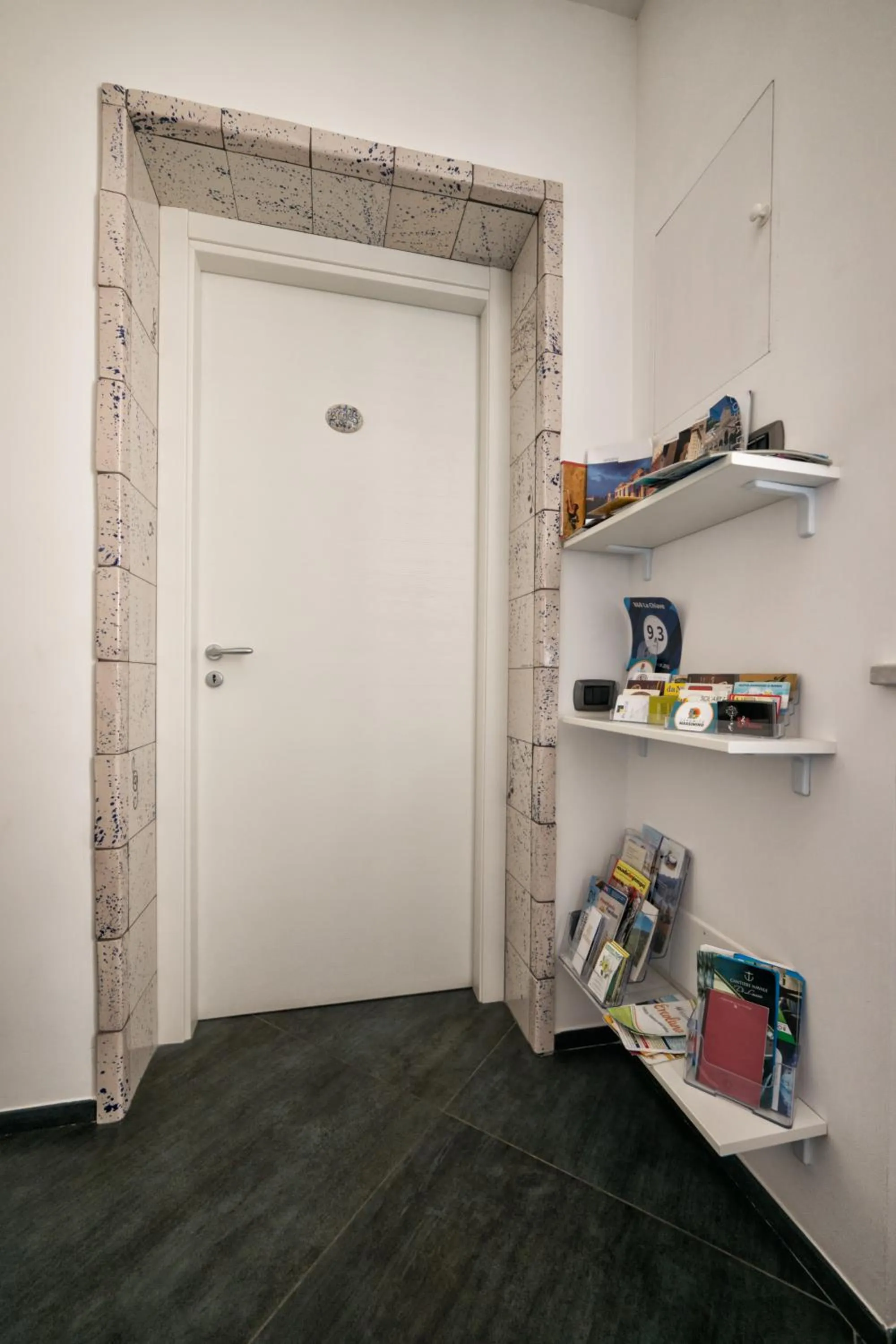 Decorative detail in B&B La Chiave