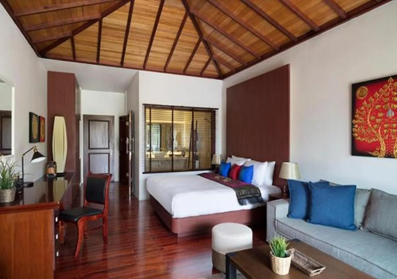 Bed in Mali Resort Sunrise Beach