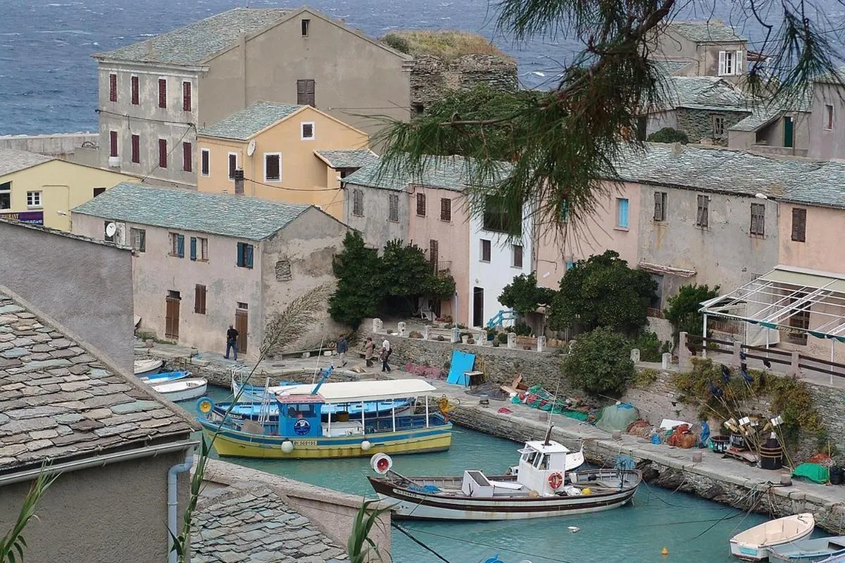 Neighbourhood in Hotel-Restaurant Le Vieux Moulin