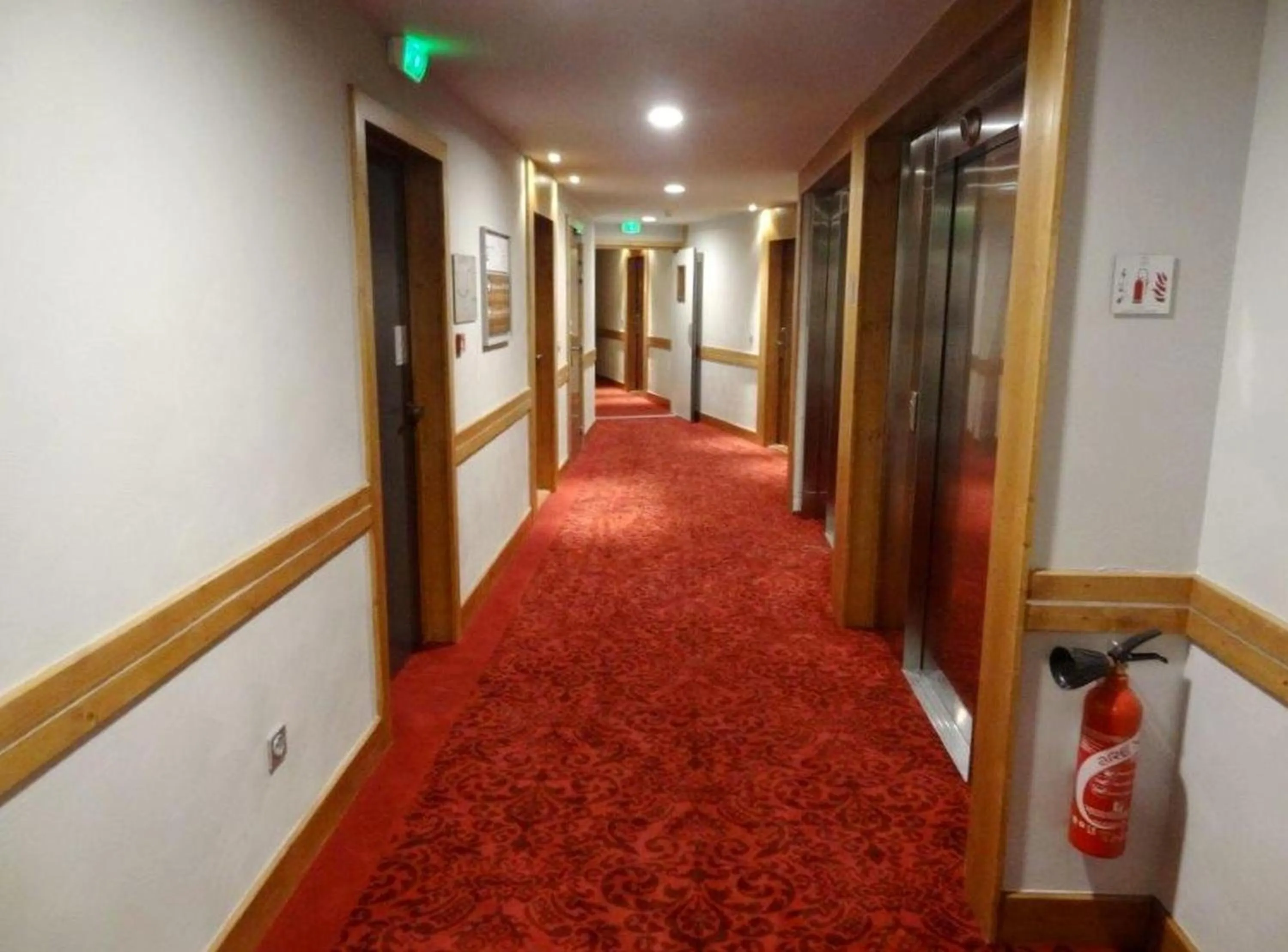 Area and facilities in Hôtel Eden by Odalys