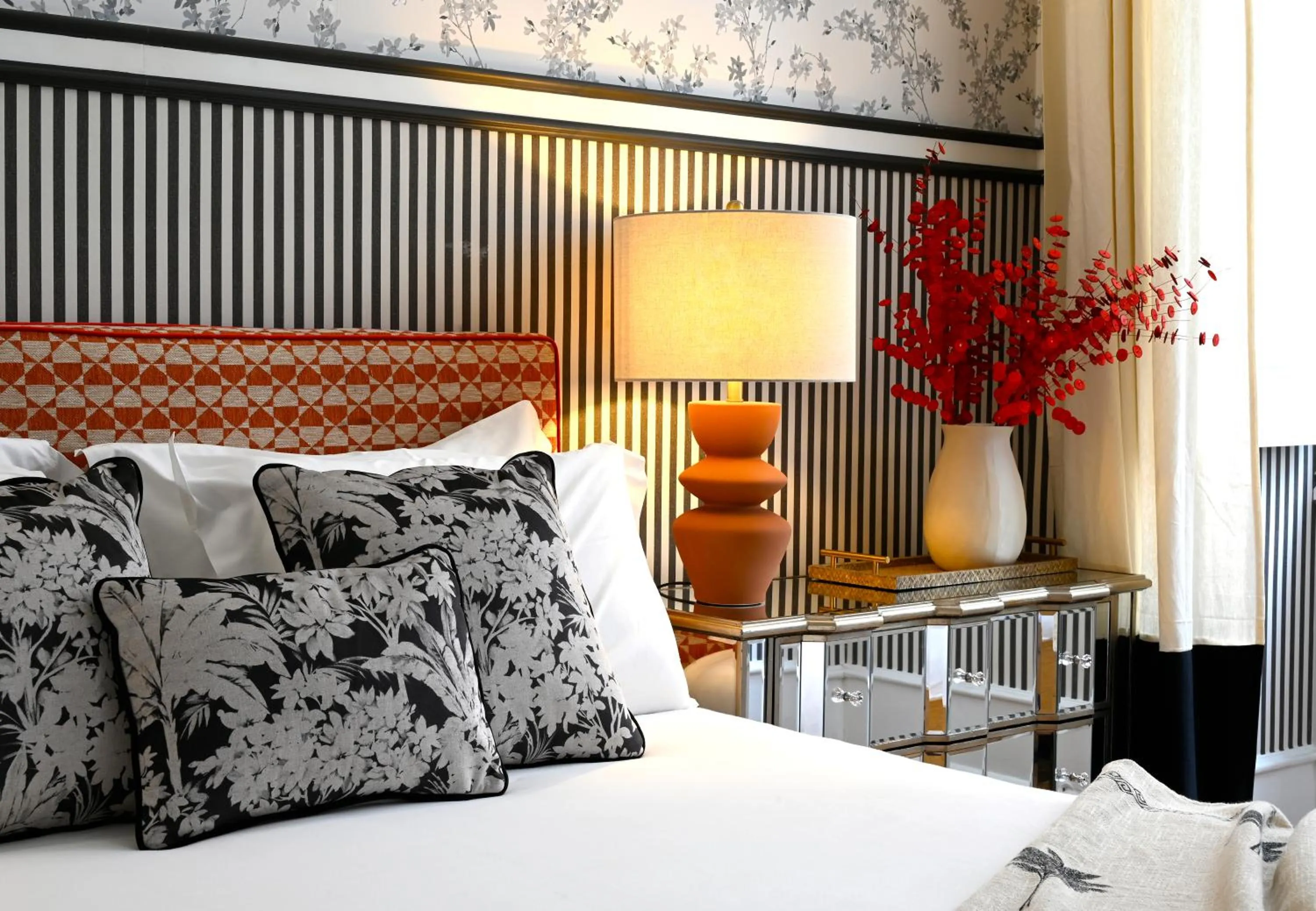 Bed in Sapateiros 44