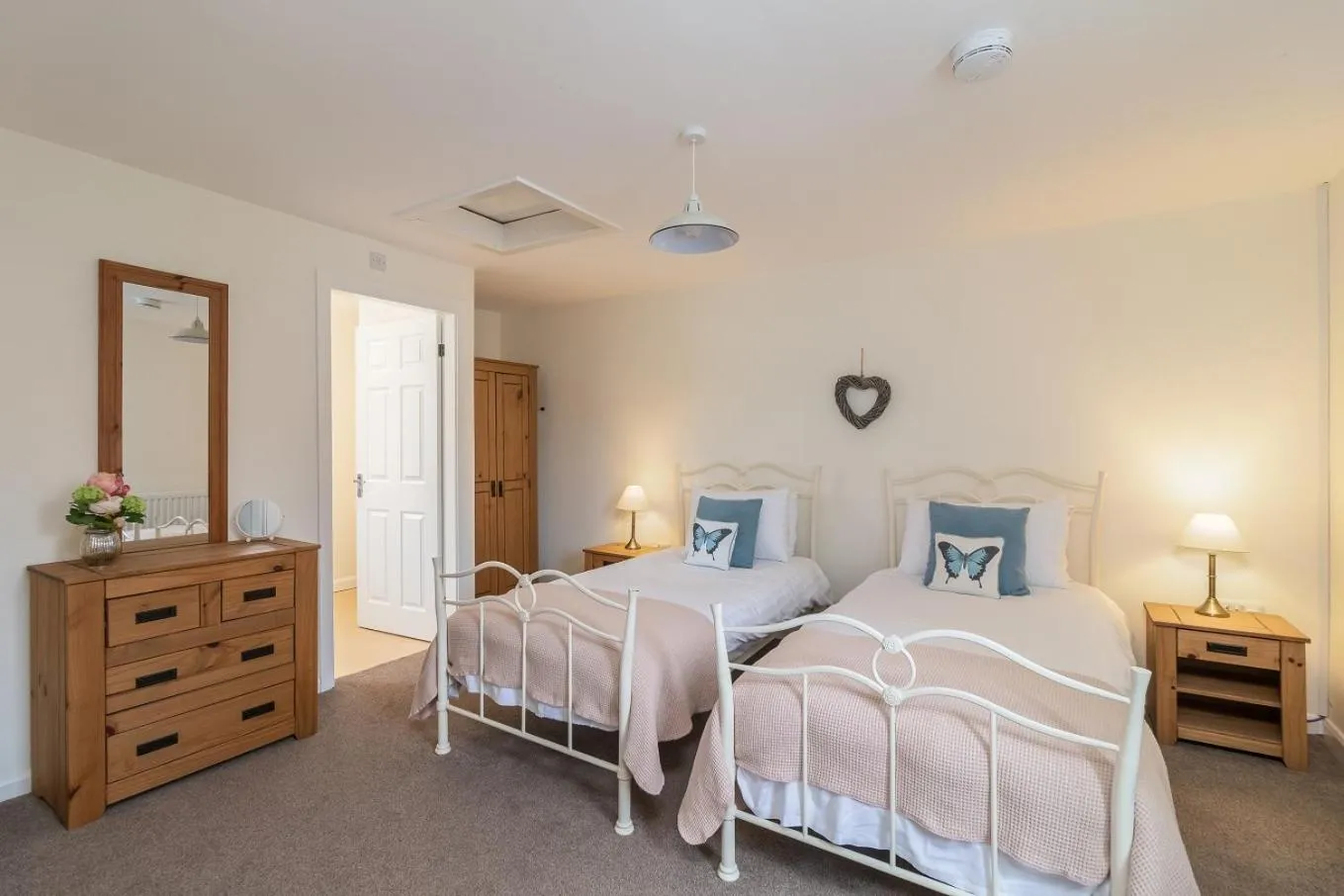 Bed in The Grainary Cottages