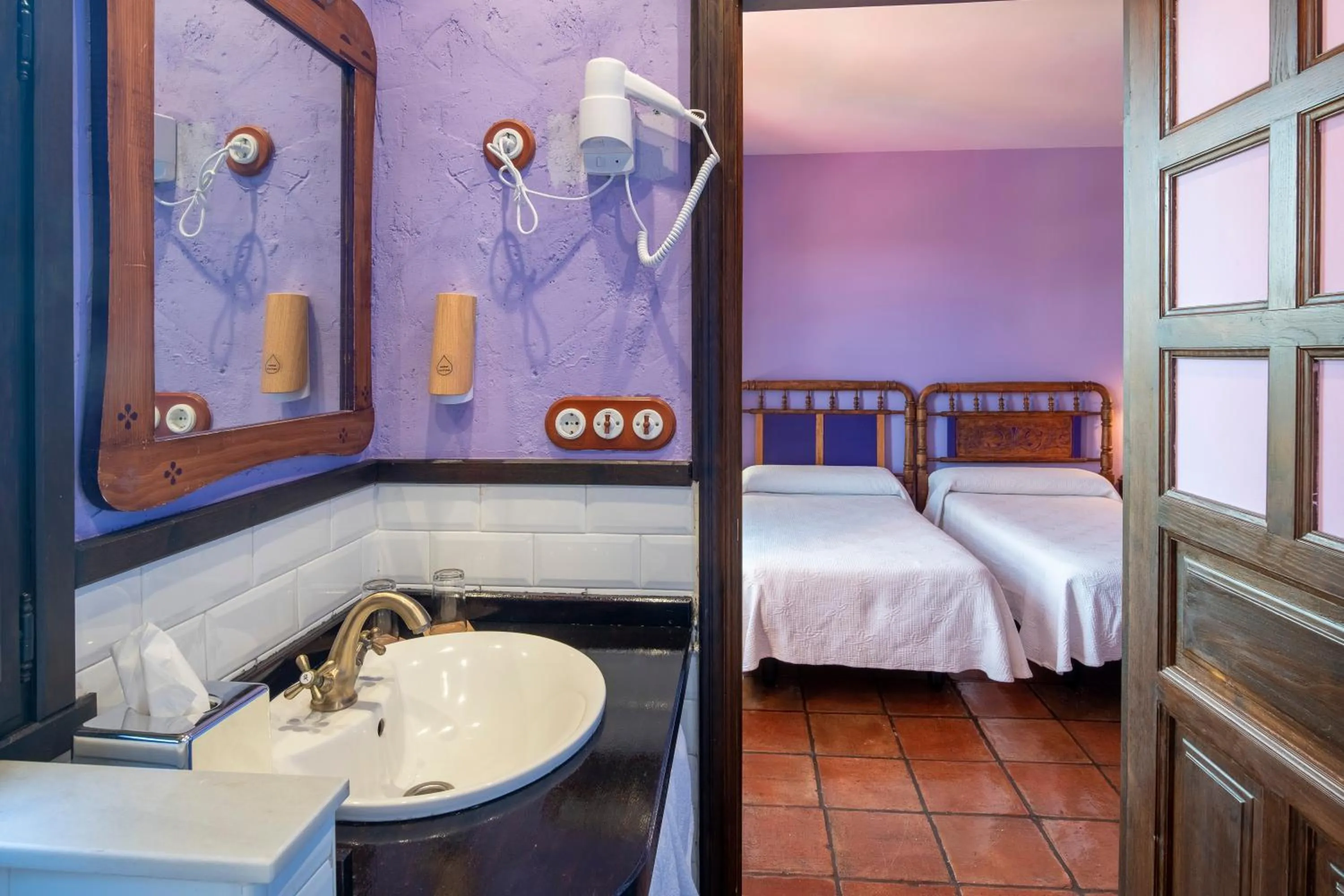 Bed in Globales Playa de Las Llanas