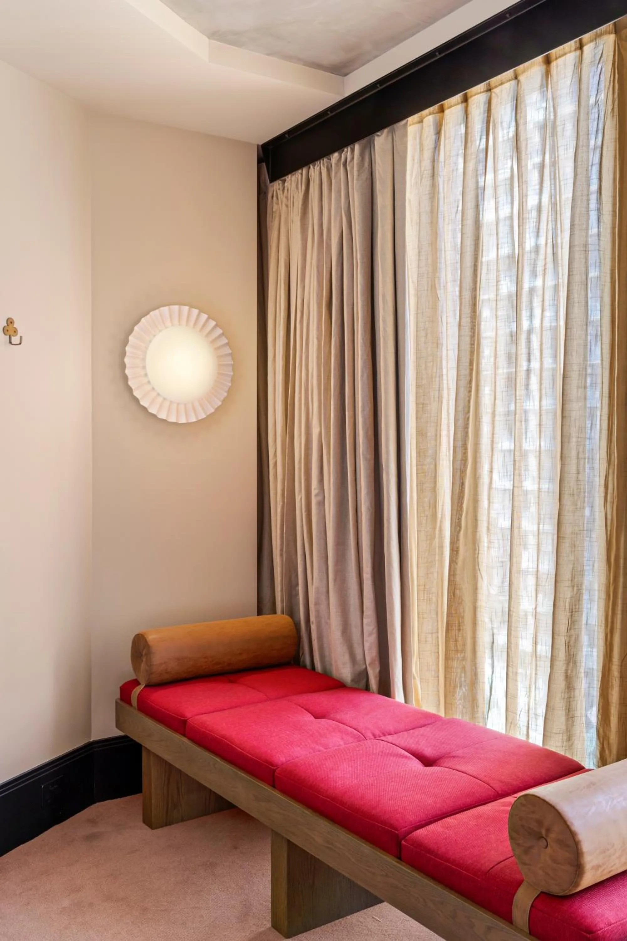 Bed in Hannah St Hotel Melbourne