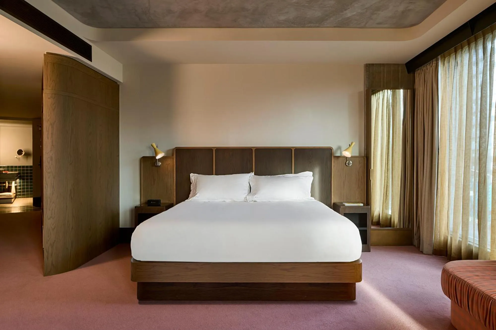 Bed in Hannah St Hotel Melbourne