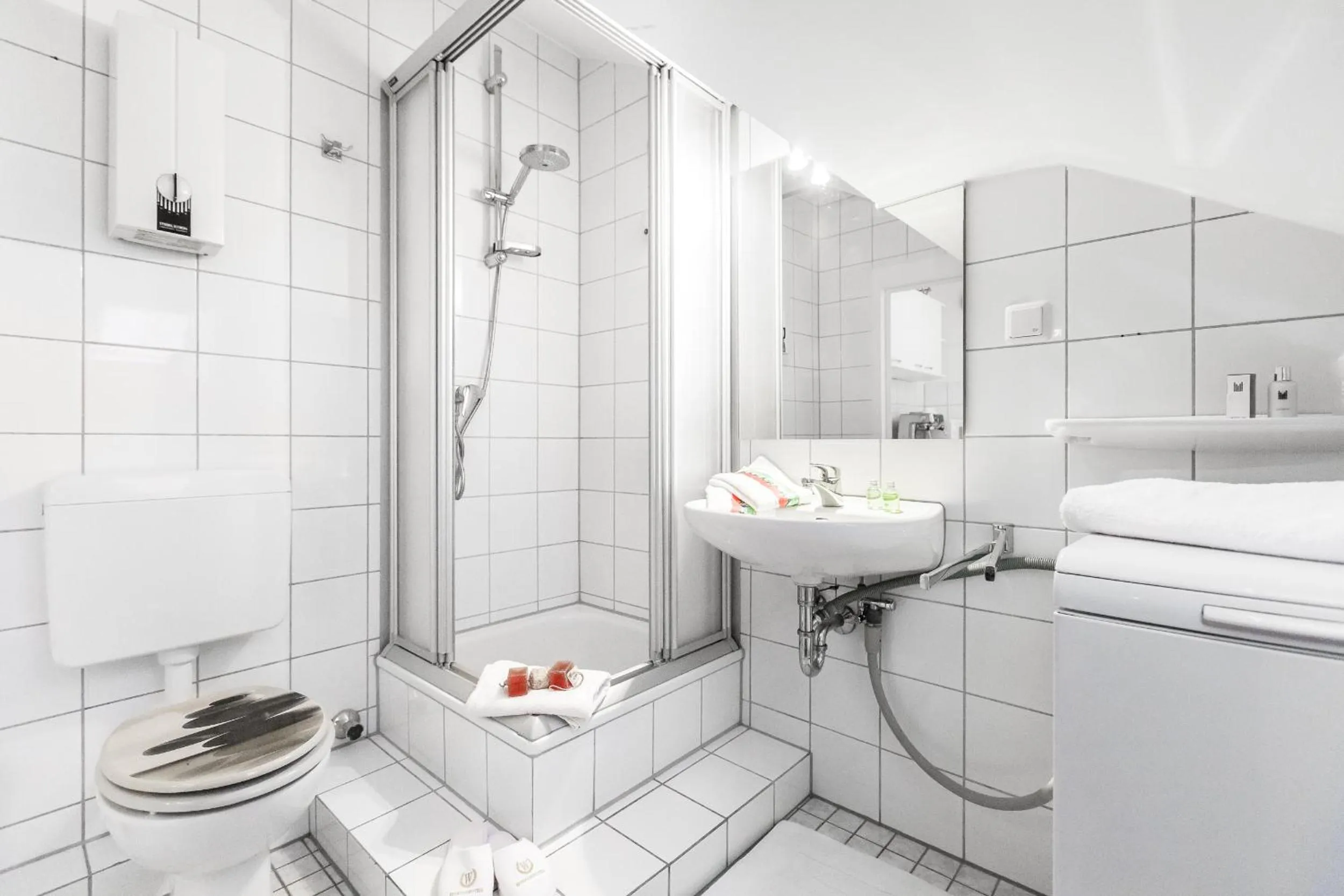 Shower in Centerapartments Tonhallenstraße