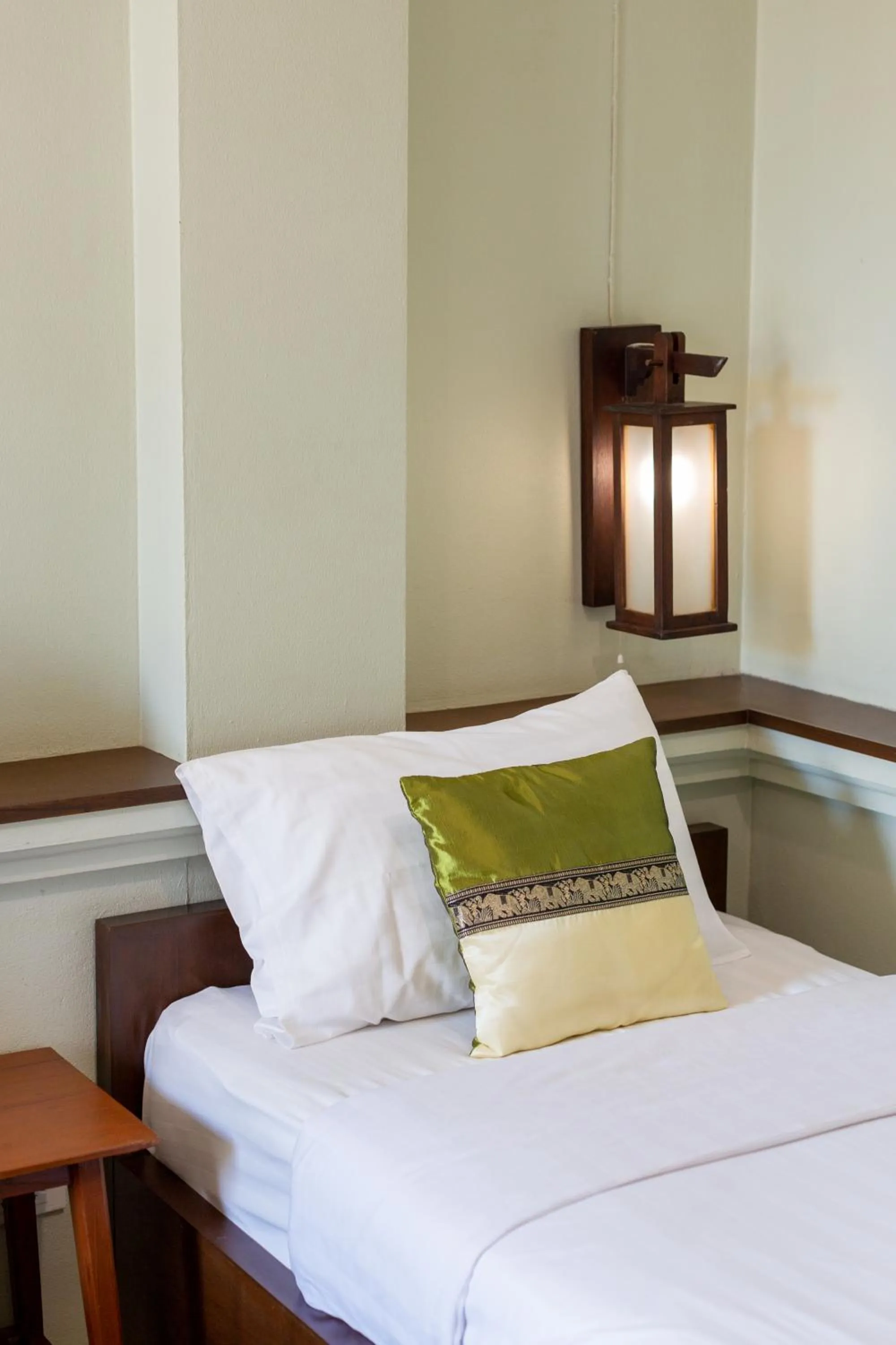 Bed in Huen Hug Chiang Mai