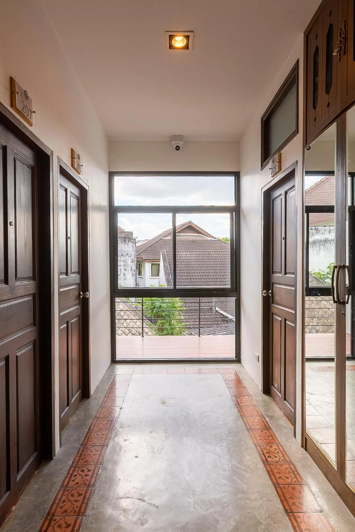 Property building in Huen Hug Chiang Mai