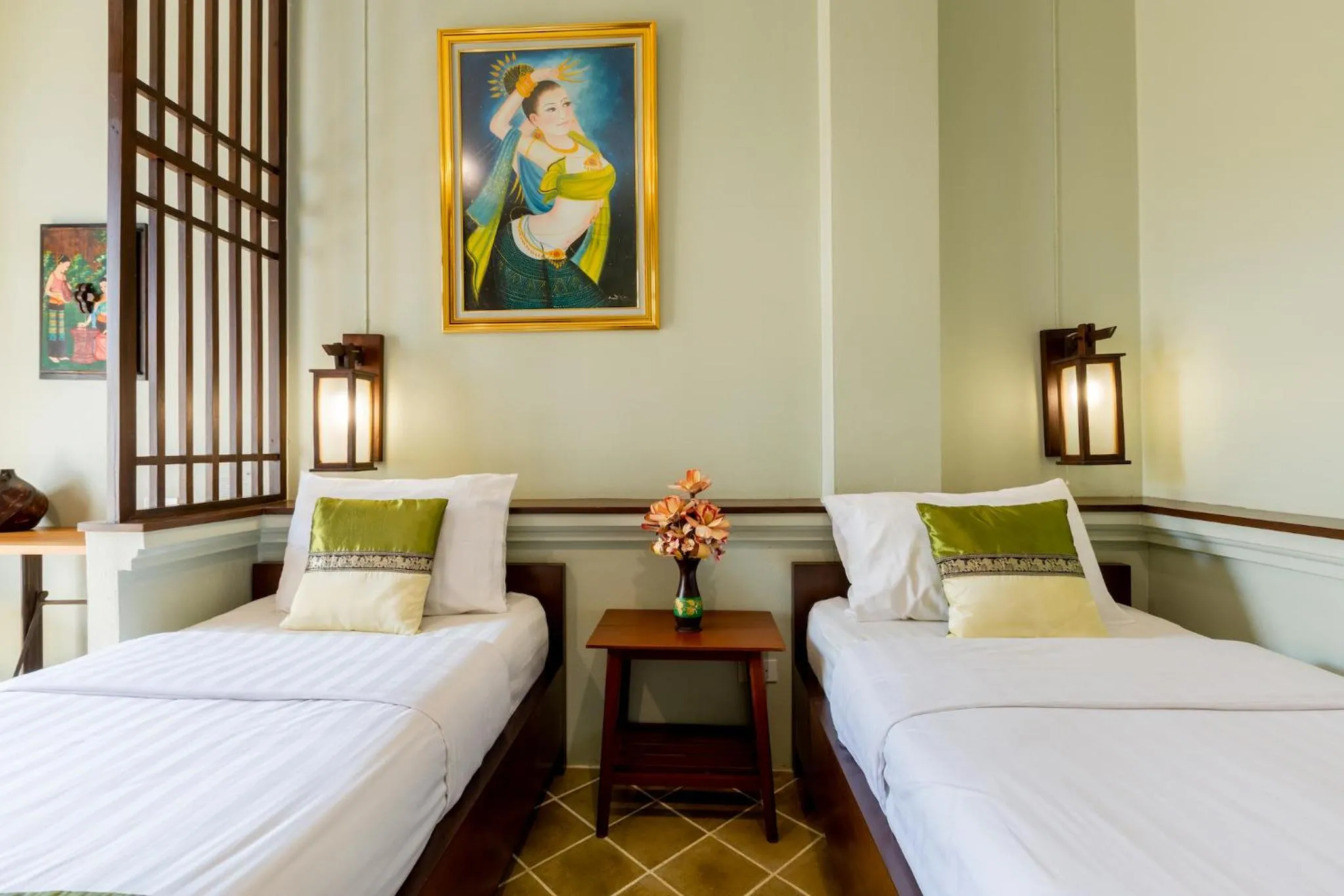 Bed in Huen Hug Chiang Mai