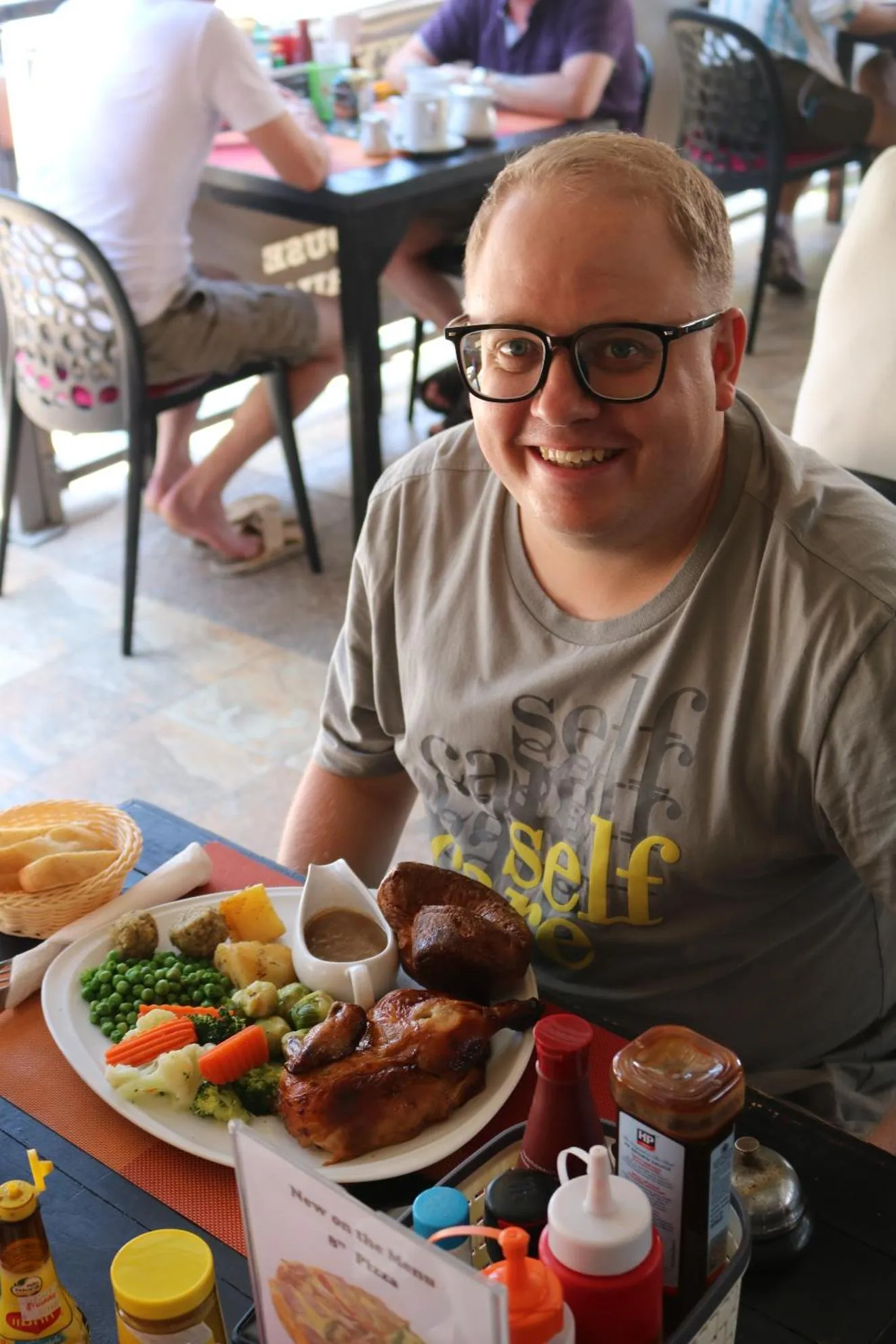 Hideaway Guest House And Bar