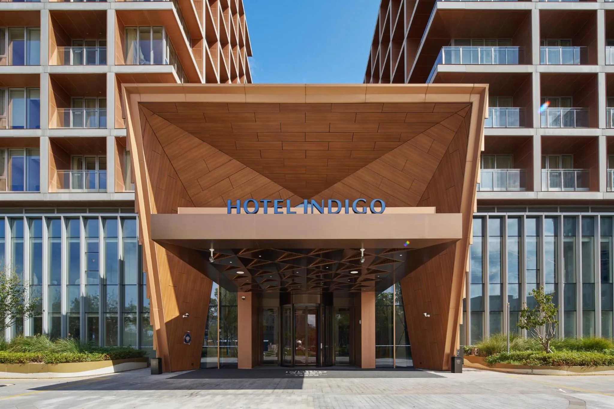 Property building in Hotel Indigo Shanghai Harbour City