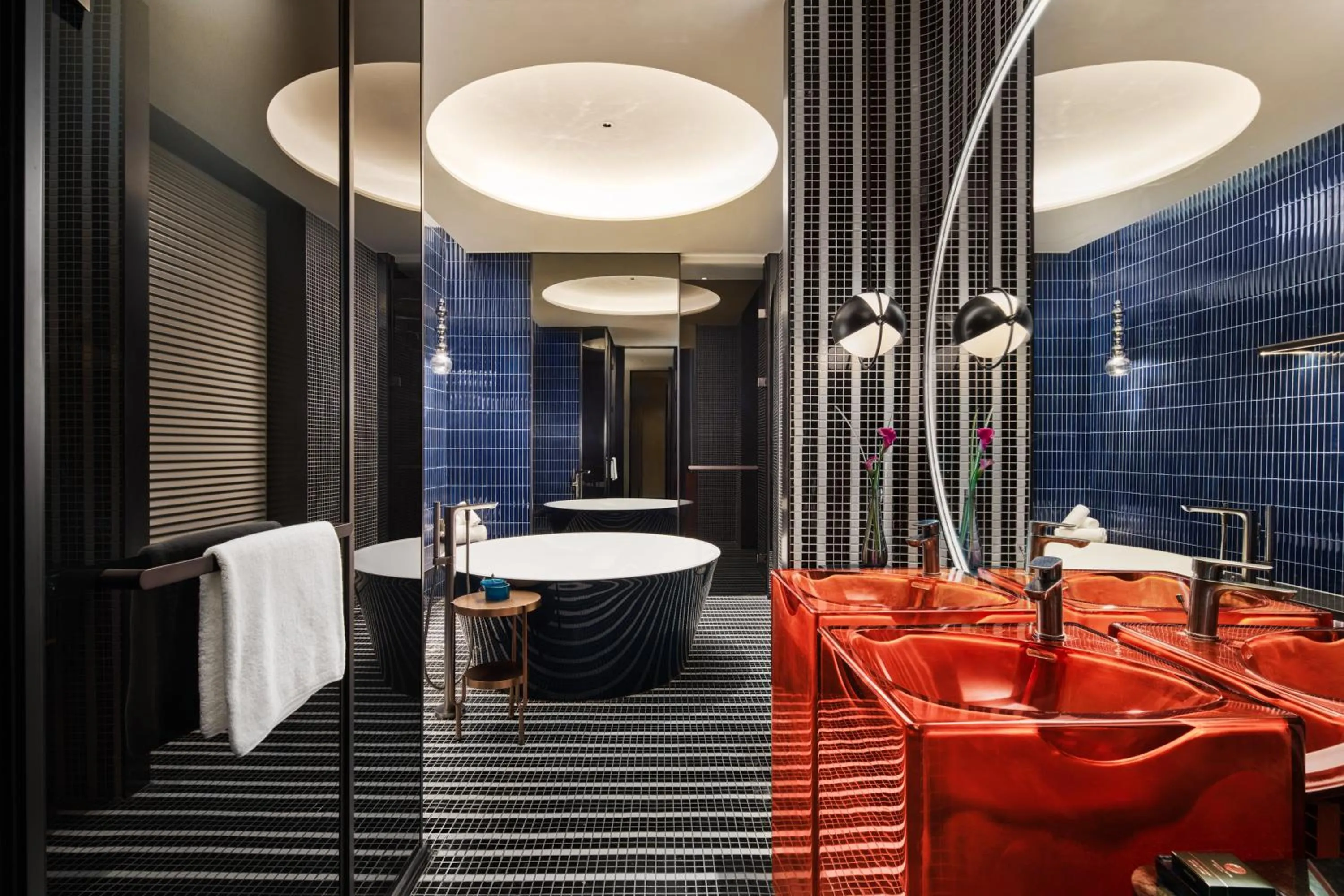 Shower in Hotel Indigo Shanghai Harbour City