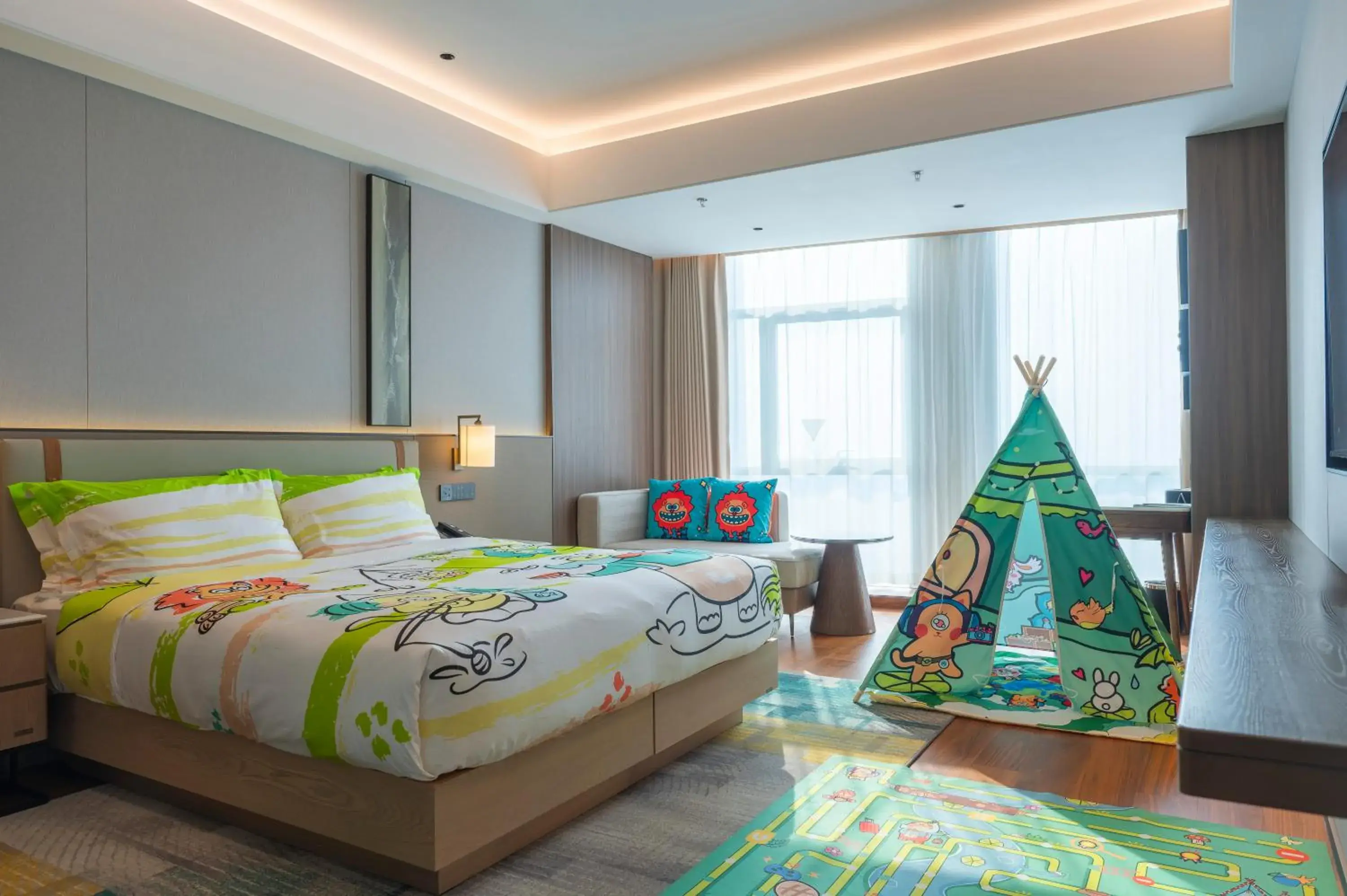 Standard King Room - Kids Theme in Holiday Inn Xingtai Quancheng by IHG Standard King Room - Kids Theme in Holiday Inn Xingtai Quancheng by IHG