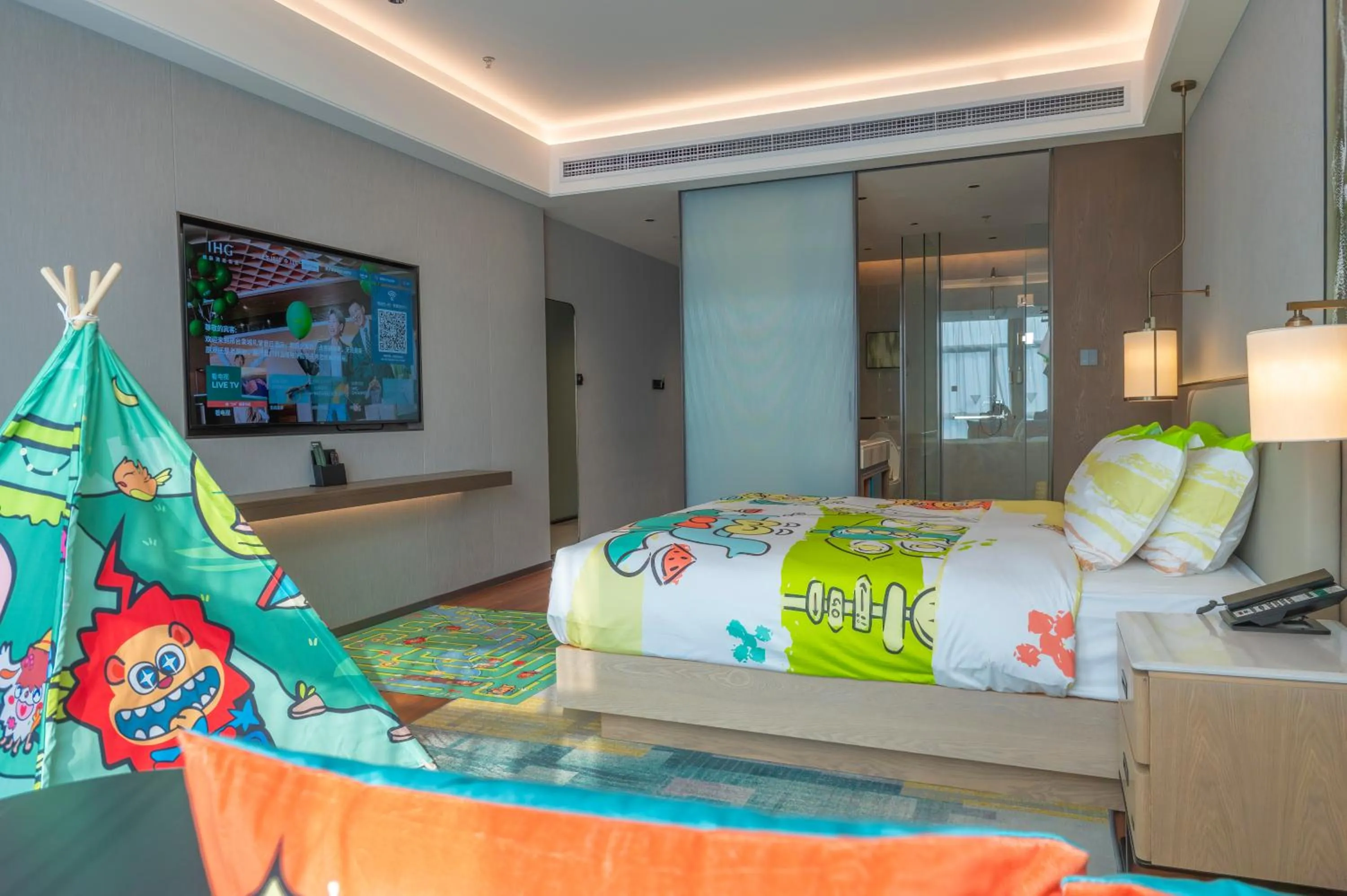 Bed in Holiday Inn Xingtai Quancheng by IHG