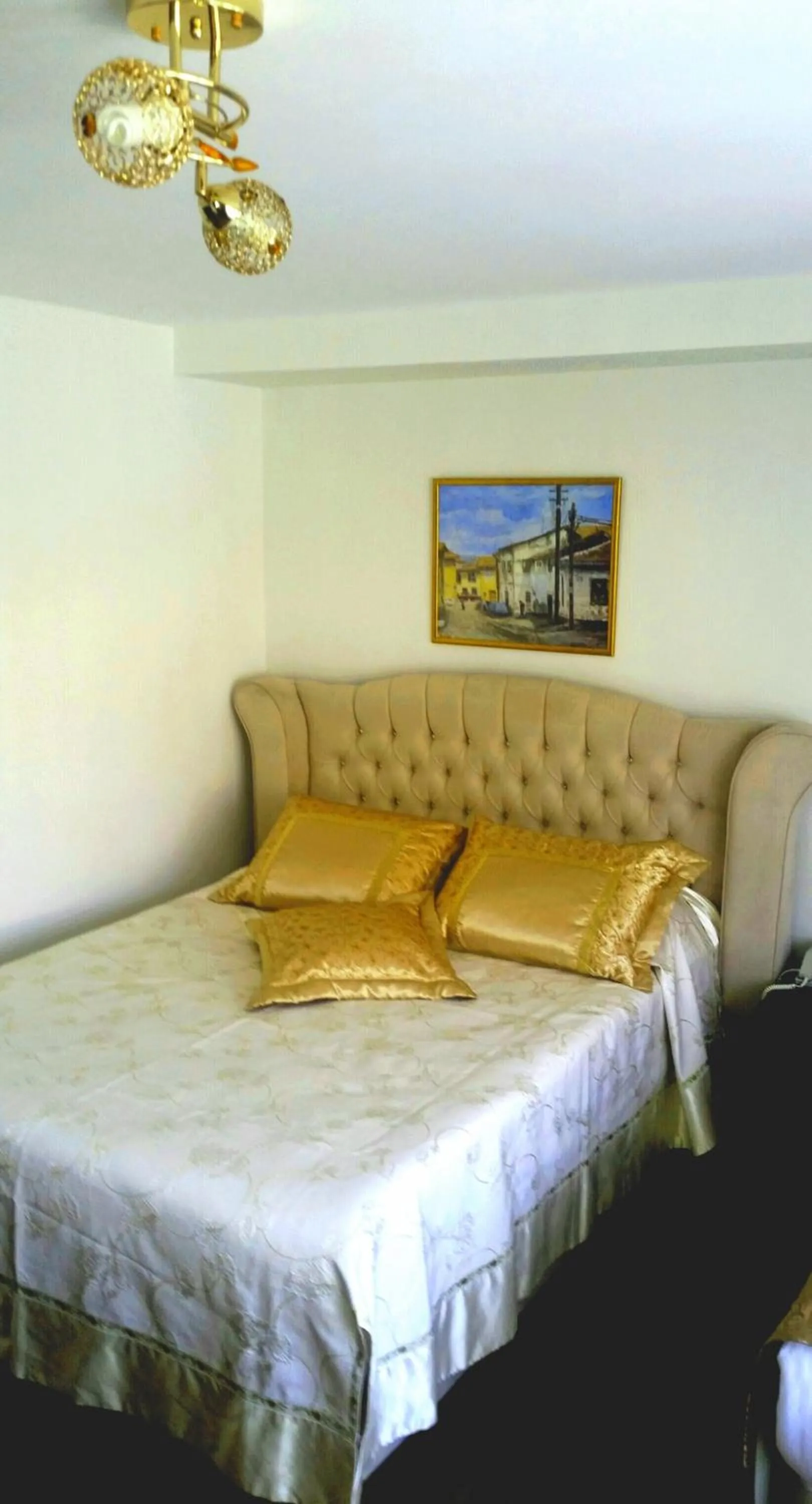 Restaurant/places to eat, Bed in Hotel Ankatra