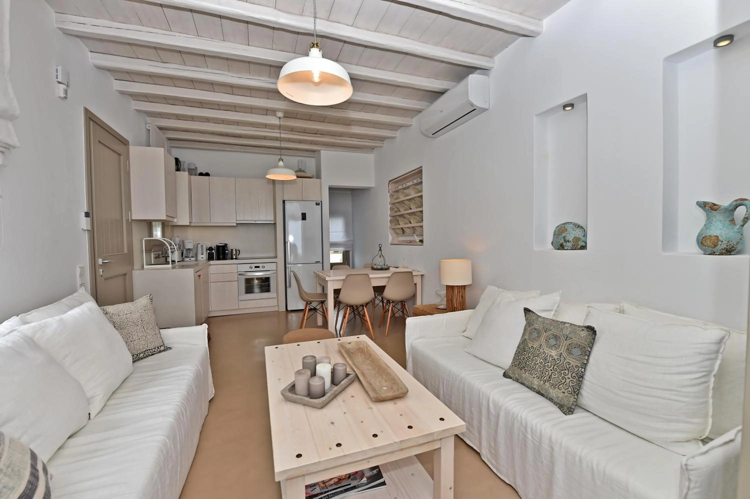 Kitchen or kitchenette in White Tinos Luxury Suites