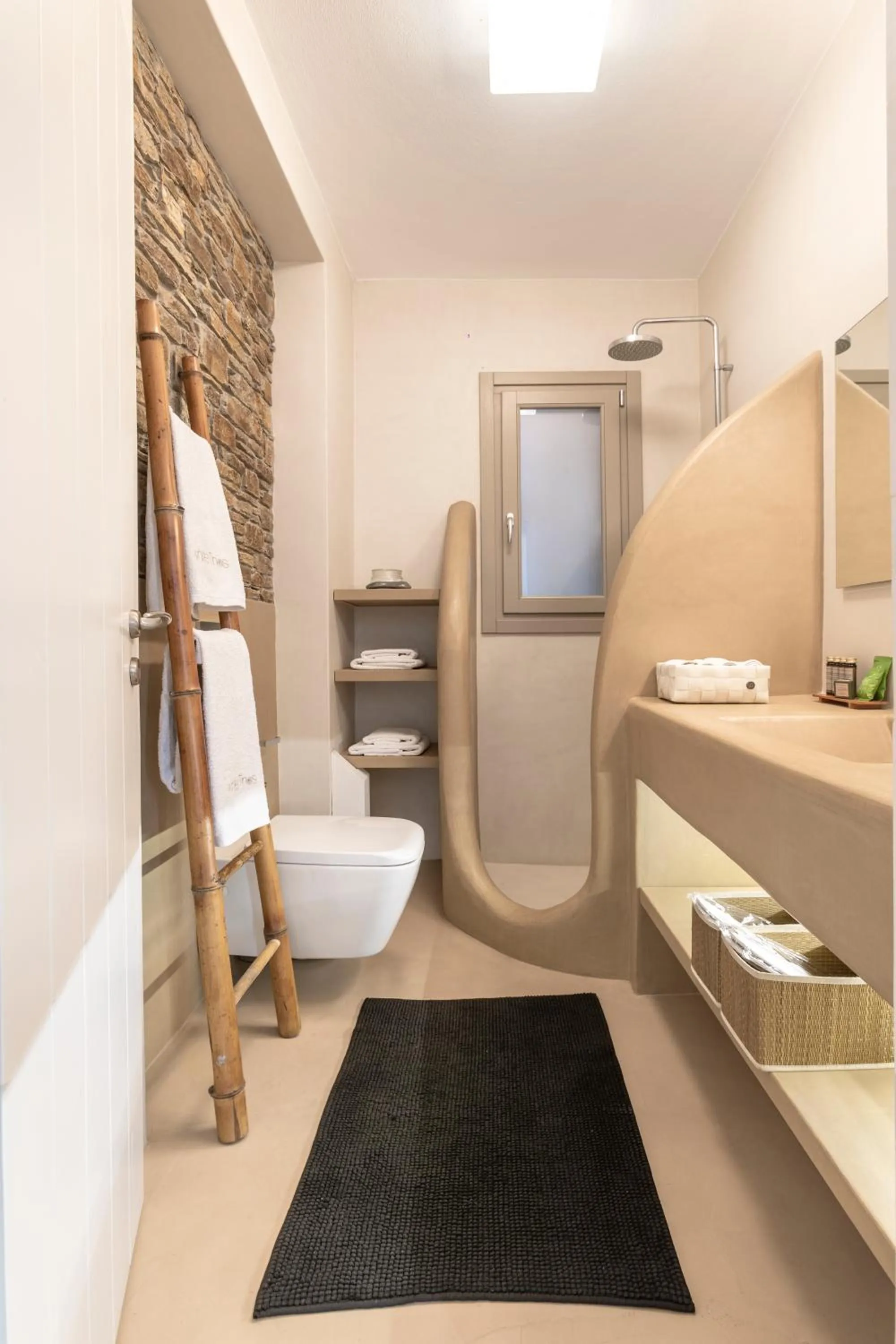 White Tinos Luxury Suites