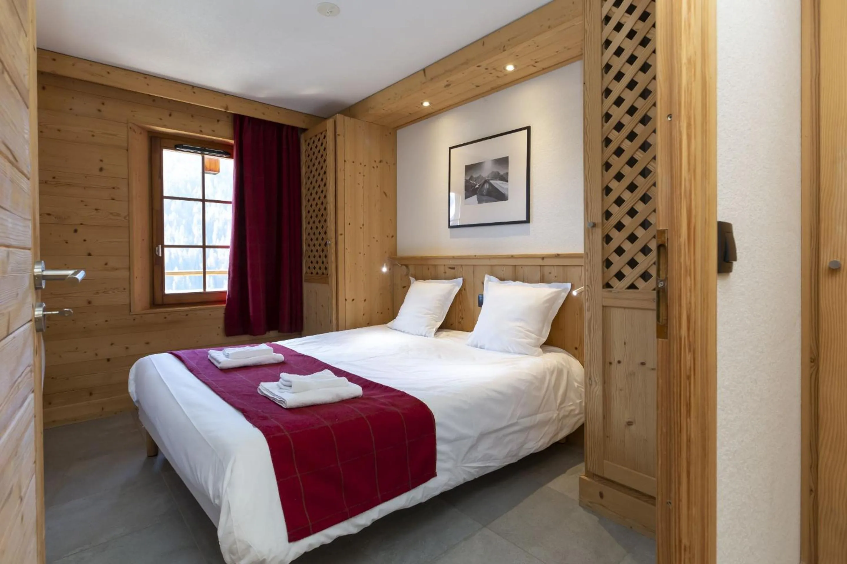 Bedroom, Bed in Résidence Odalys Les Fermes de Châtel