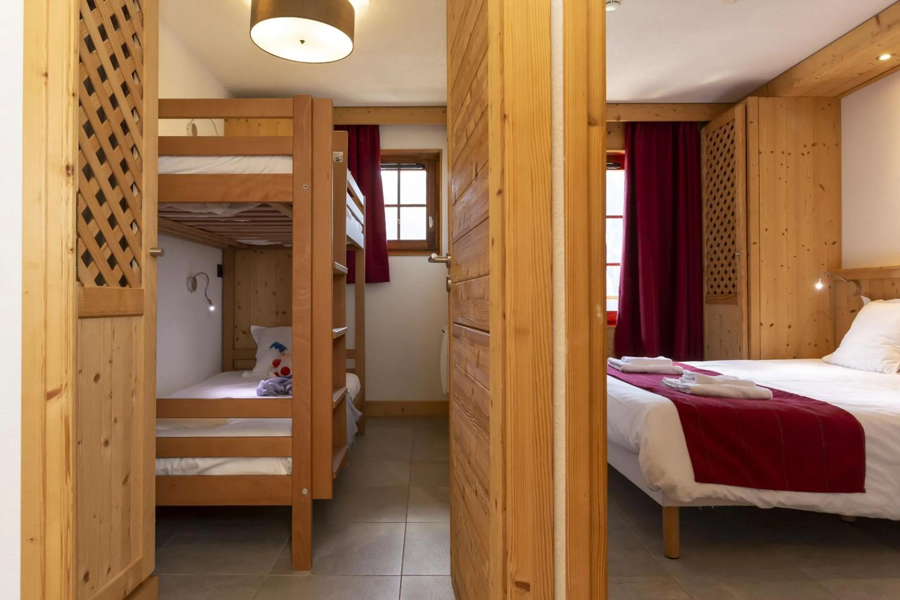 Bedroom, Bed in Résidence Odalys Les Fermes de Châtel