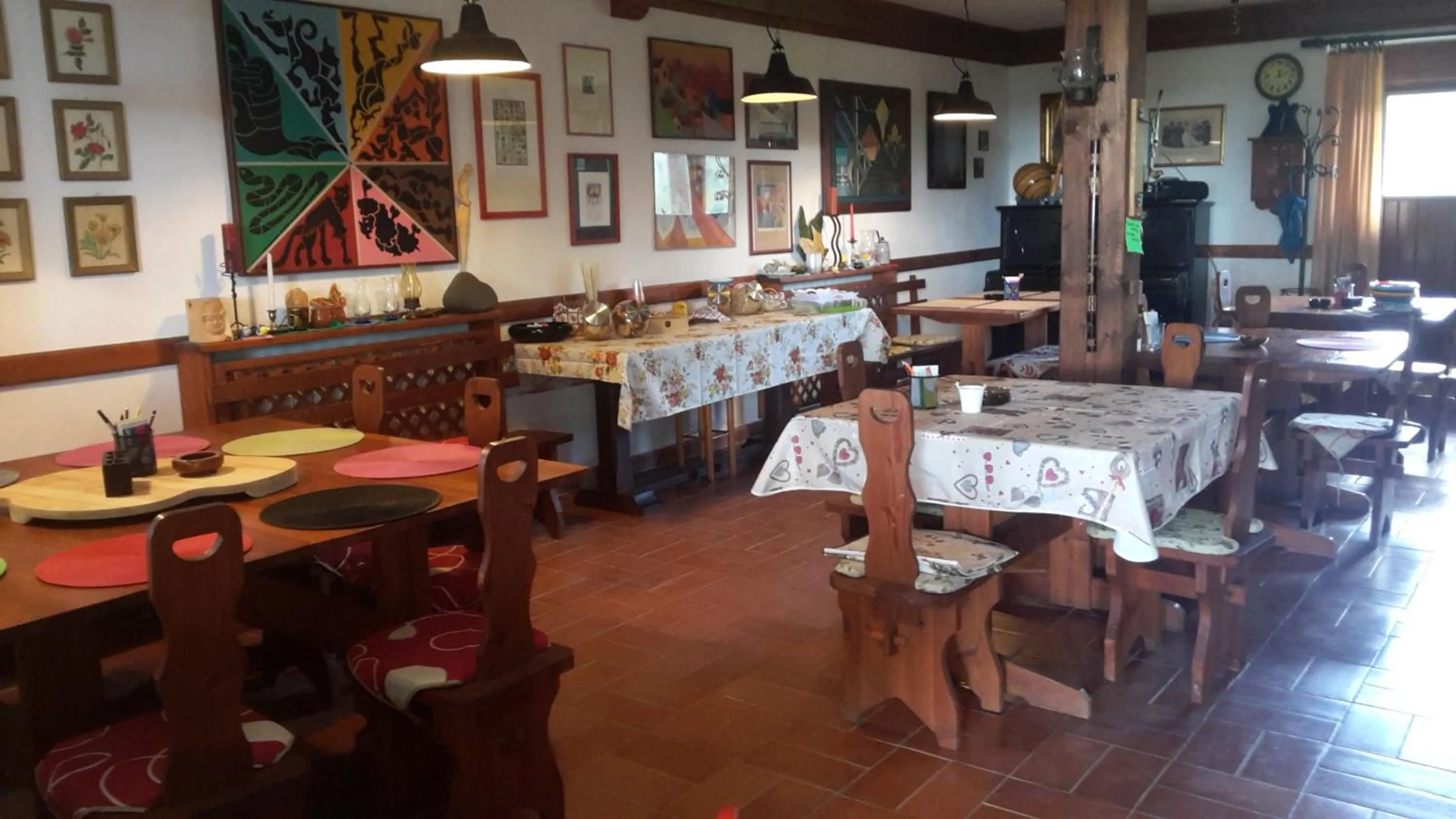 Restaurant/places to eat in Artenatura BeB