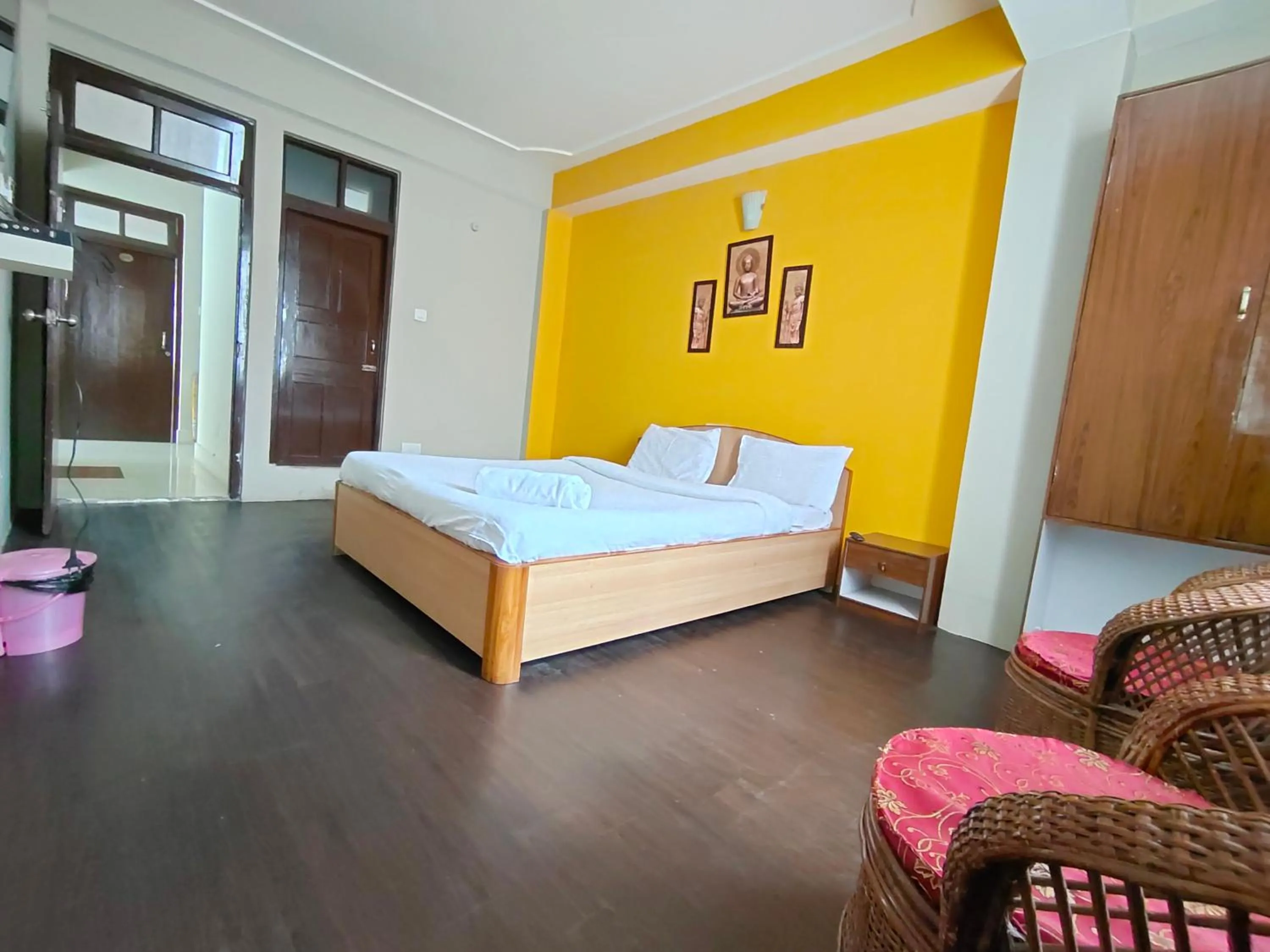 Bed in Hotel Sunmount Mayal Retreat