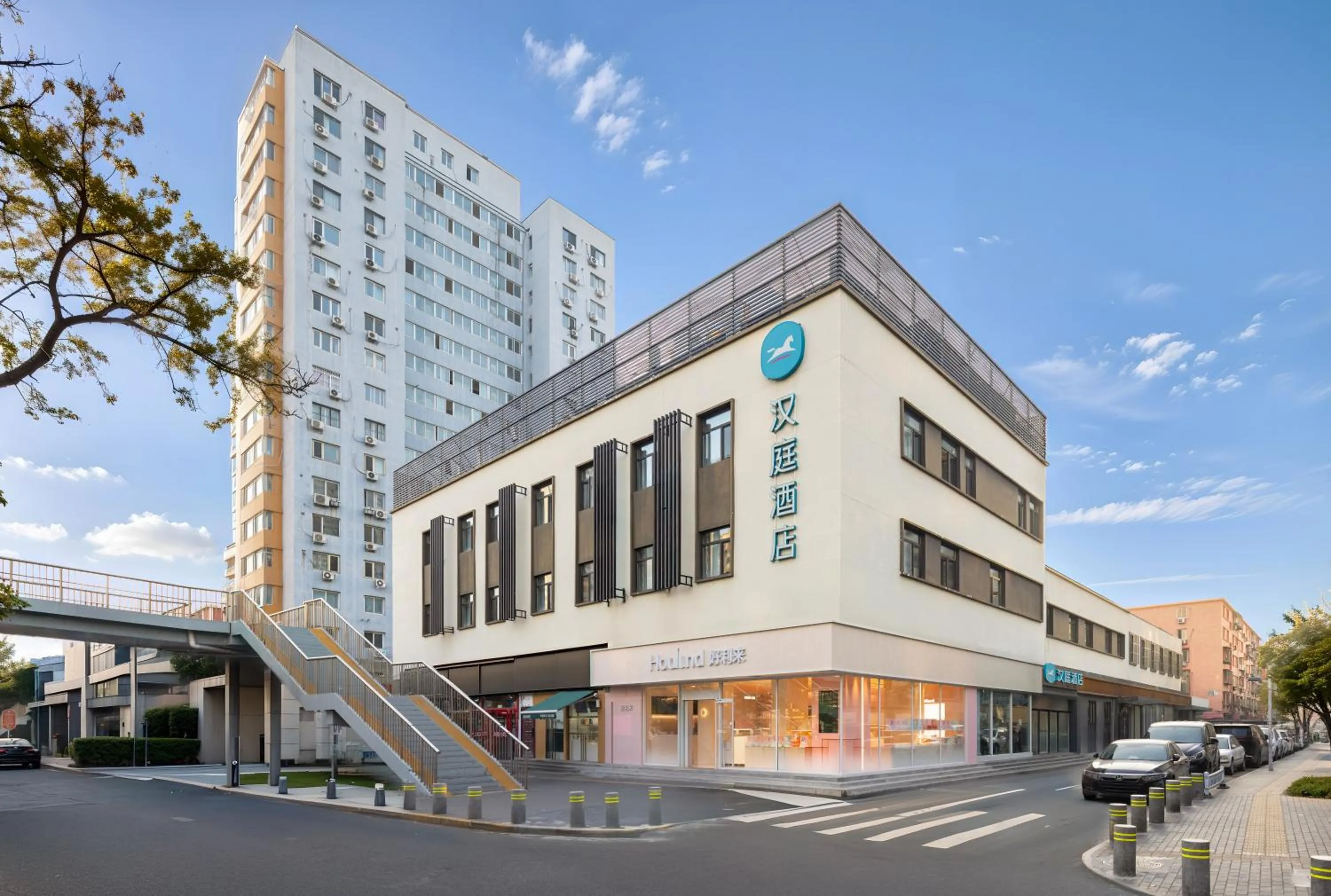 Property building in Hanting Hotel Beijing South Railway Station South Square