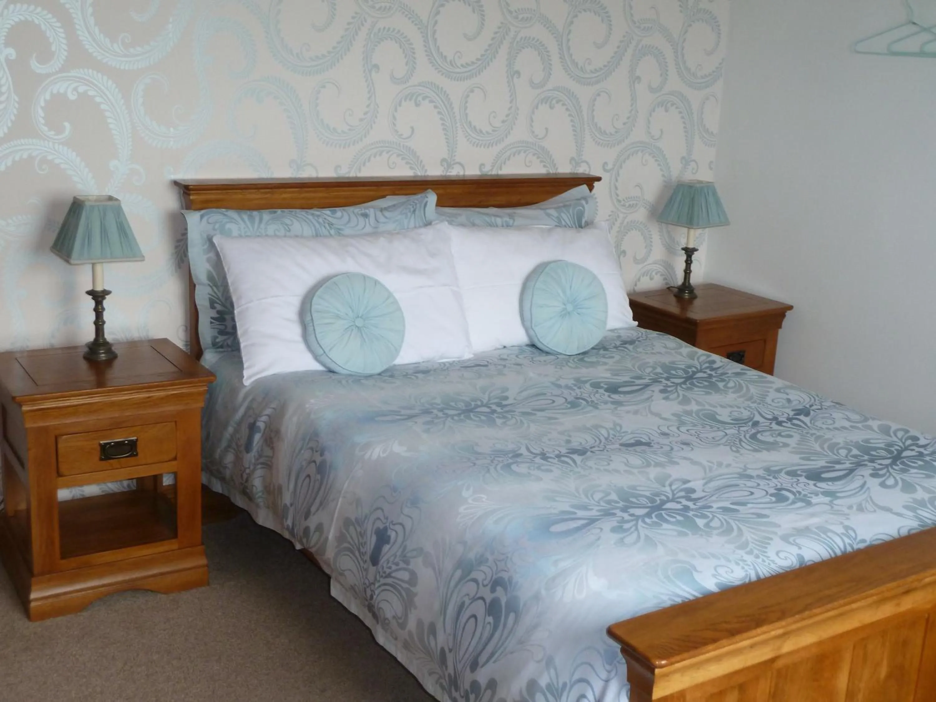 Bed in Gwynfryn Guest House