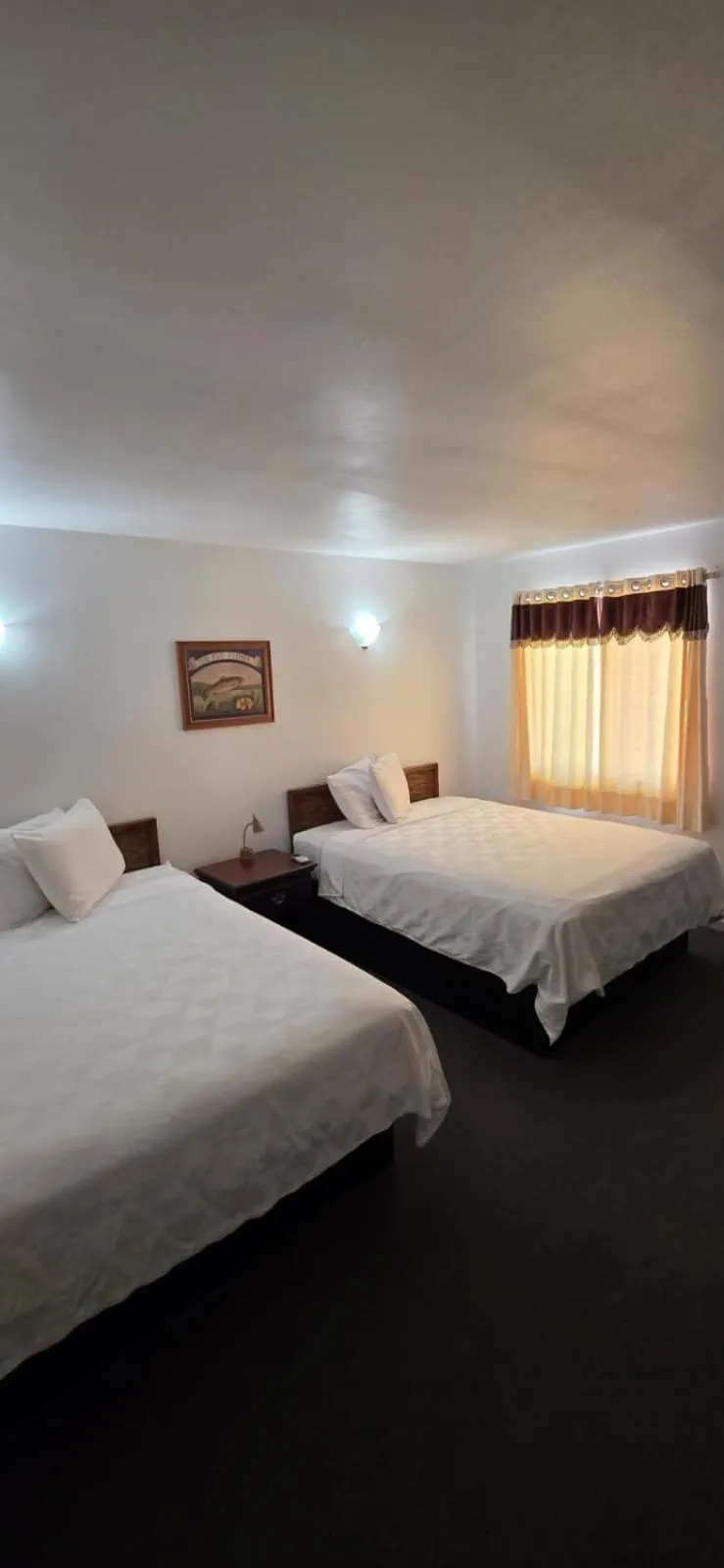 Bed in Country Inn Marion