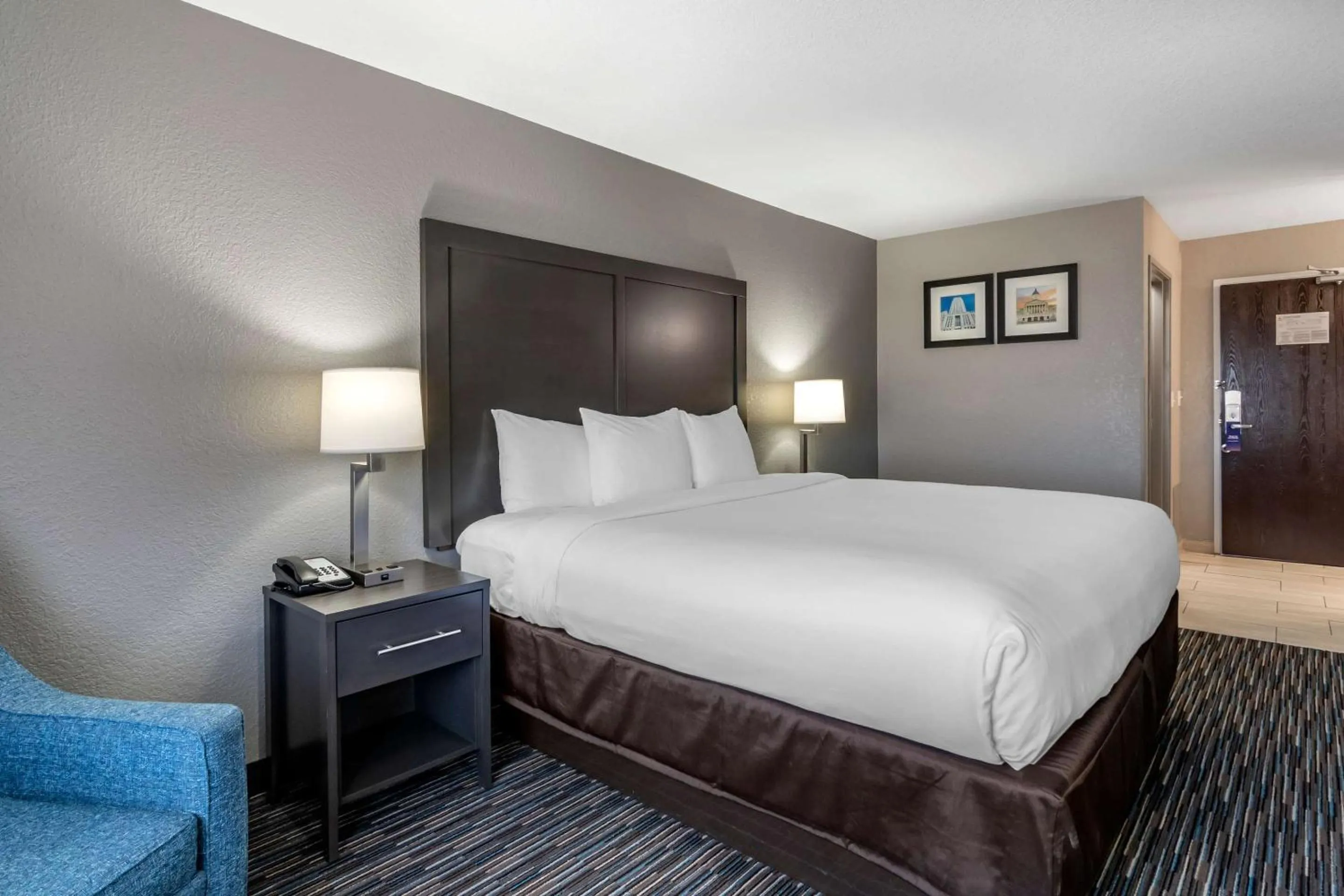 Bedroom, Bed in Comfort Inn & Suites Emporia