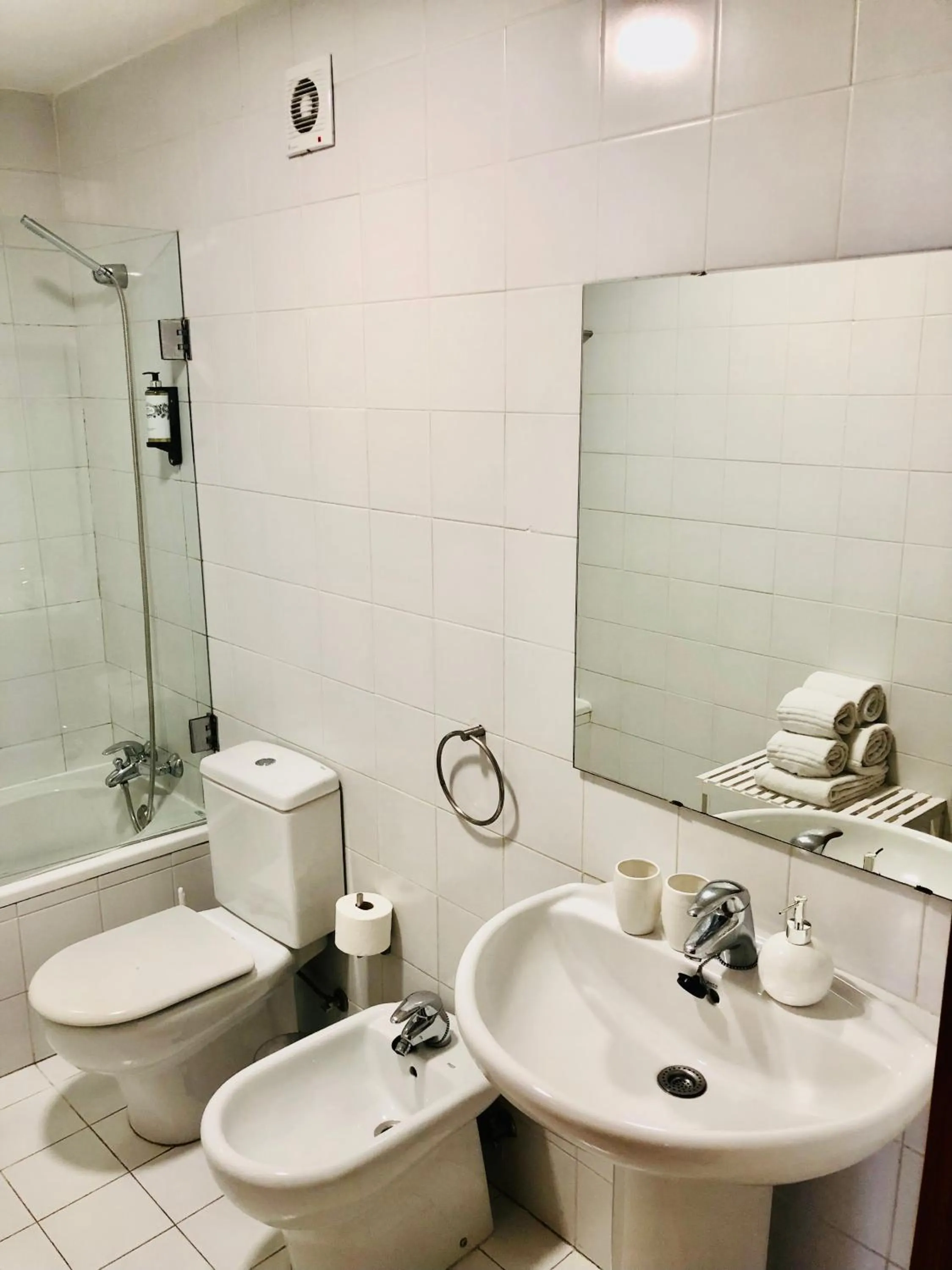 Toilet in YOUROPO - Clerigos