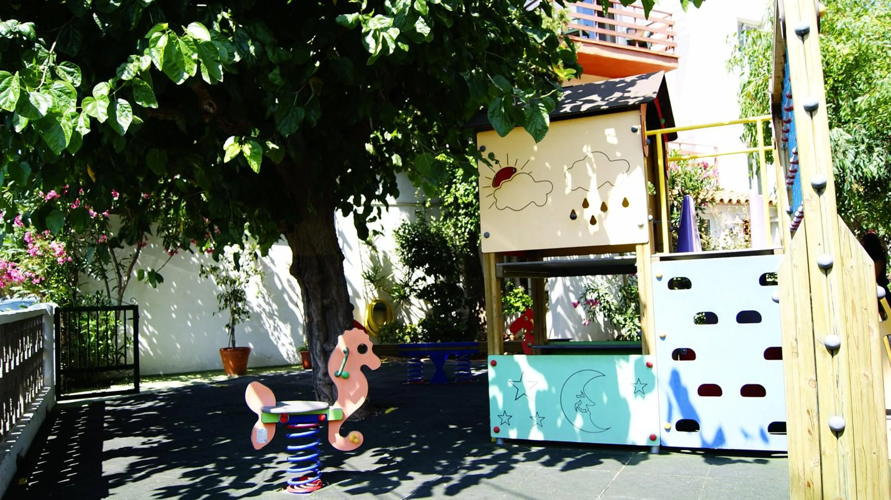 Day in Hotel Bersoca