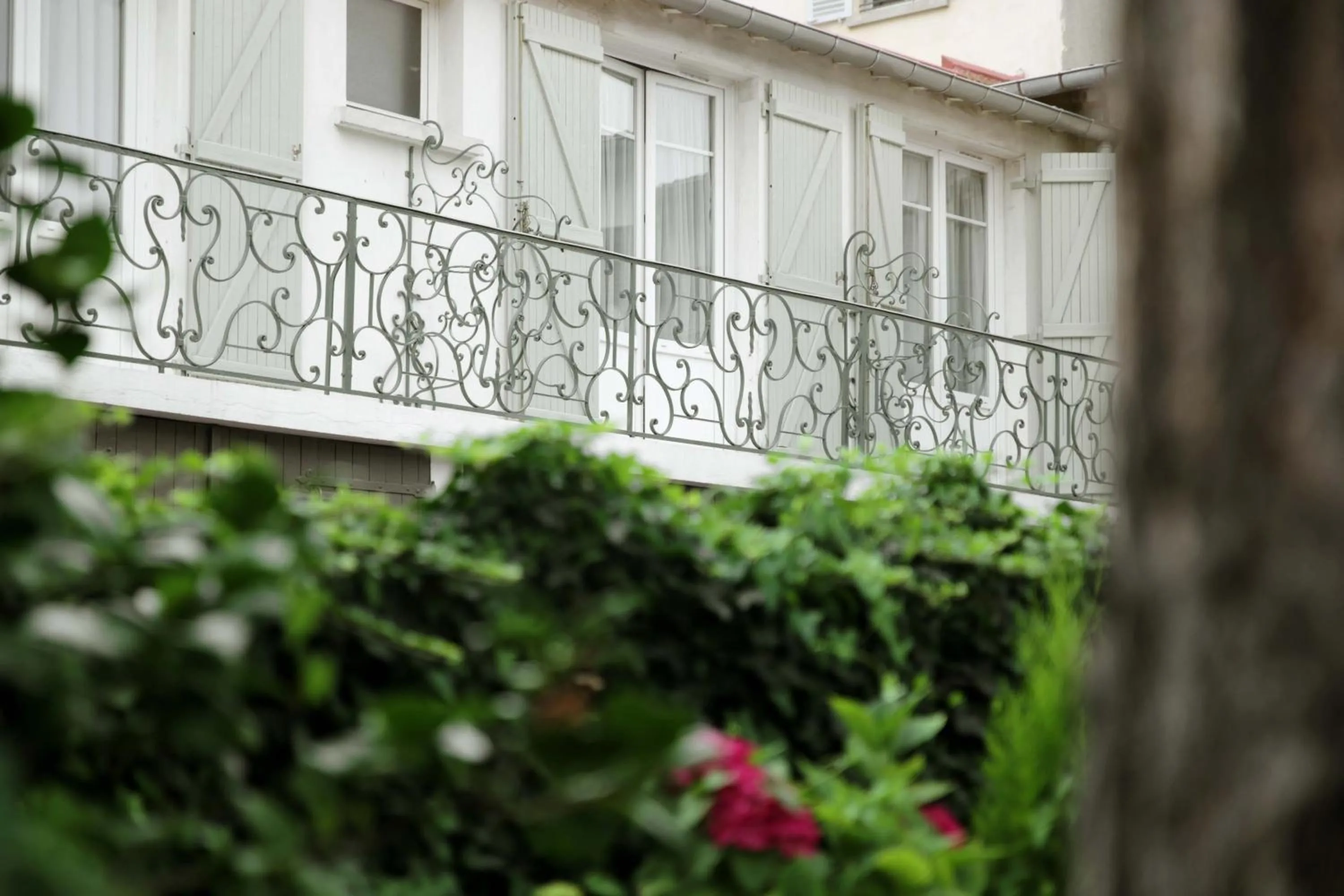 Balcony/Terrace in Hôtel du Cheval Rouge