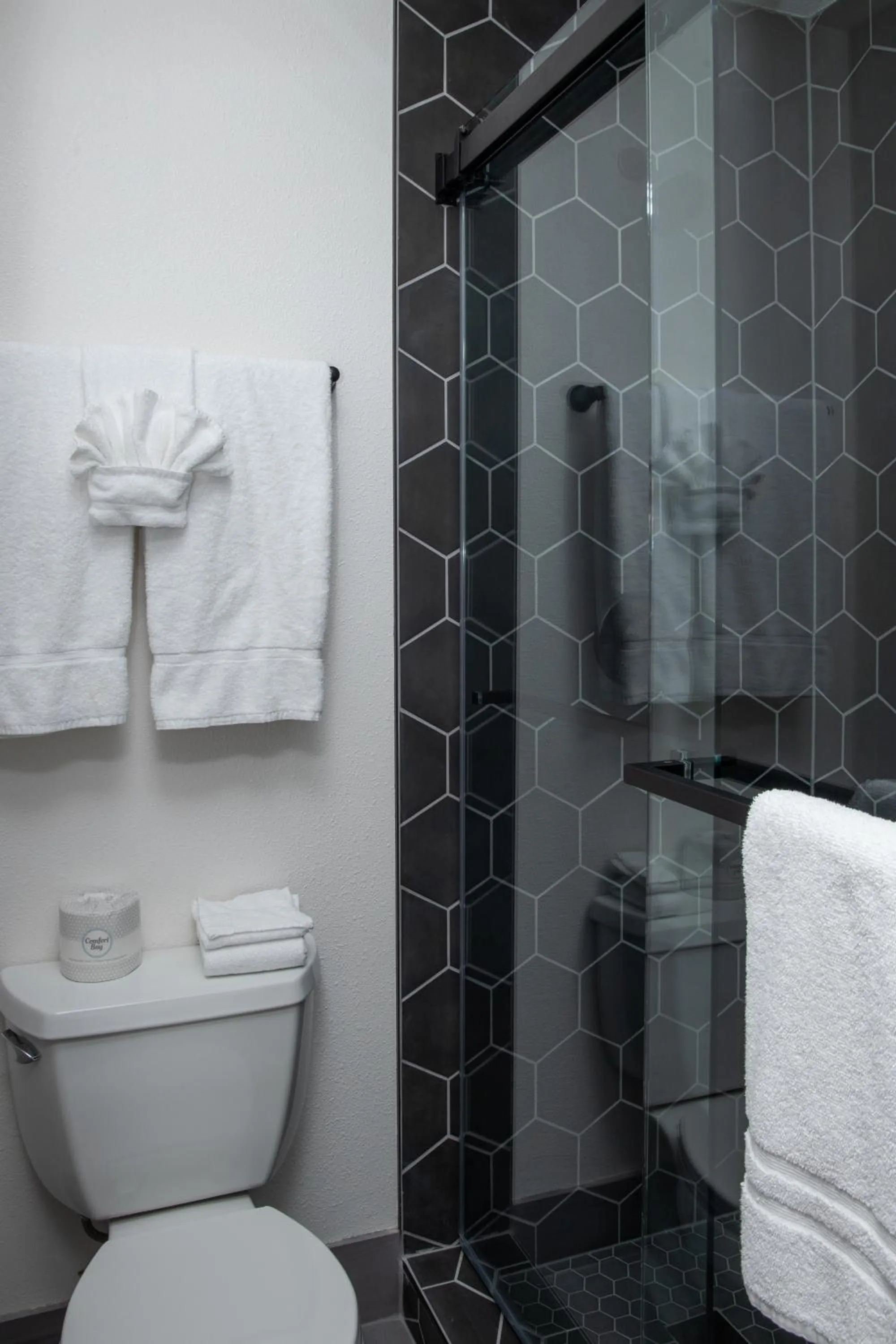 The Occidental Lodge