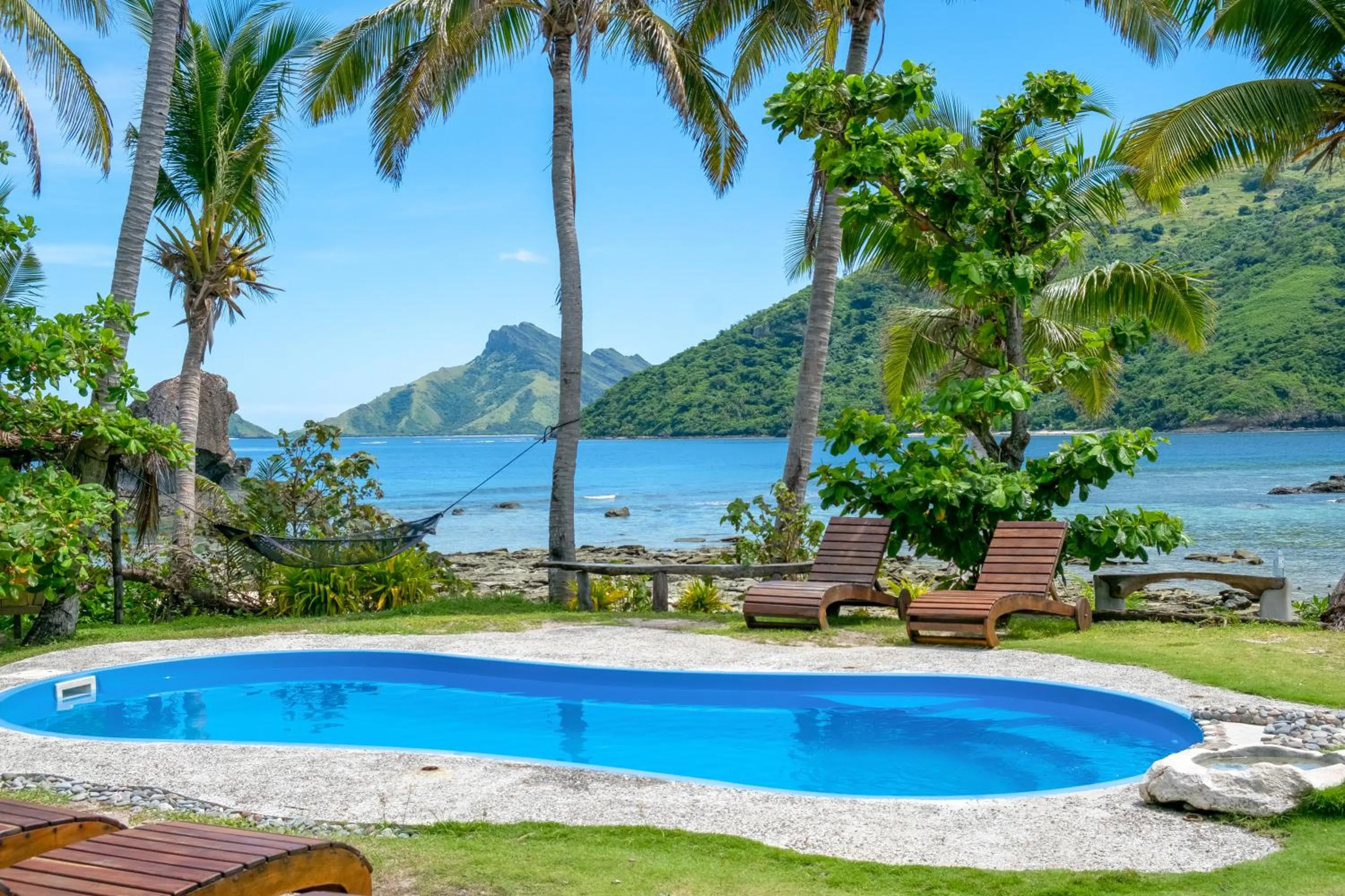 Barefoot Kuata Island Resort